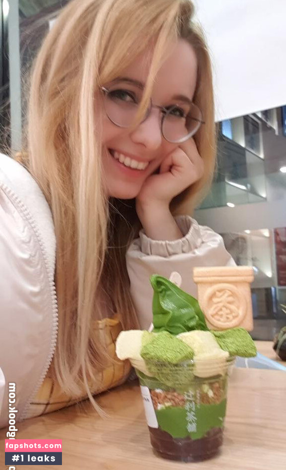 Mirikashi Cosplay gallery photo #362