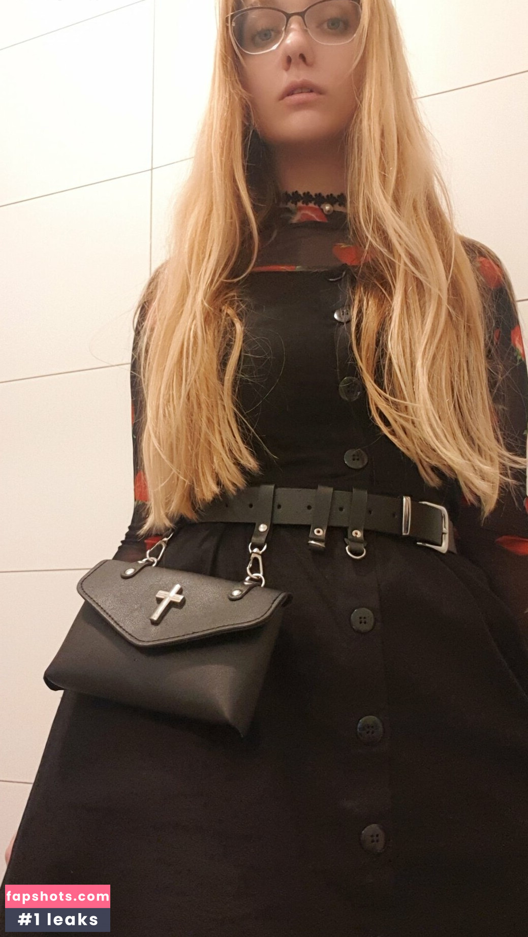 Mirikashi Cosplay gallery photo #369