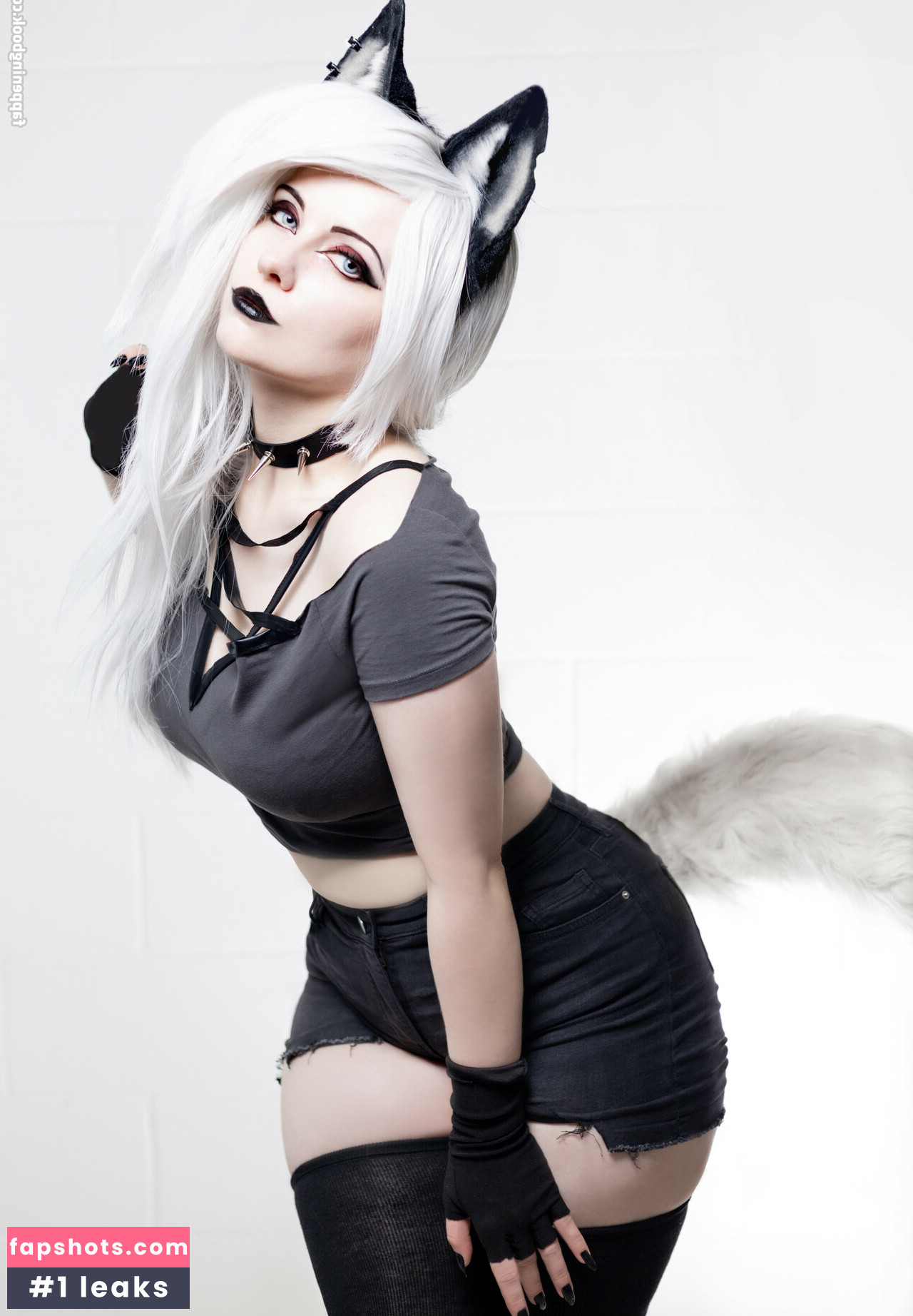 Mirikashi Cosplay gallery photo #397