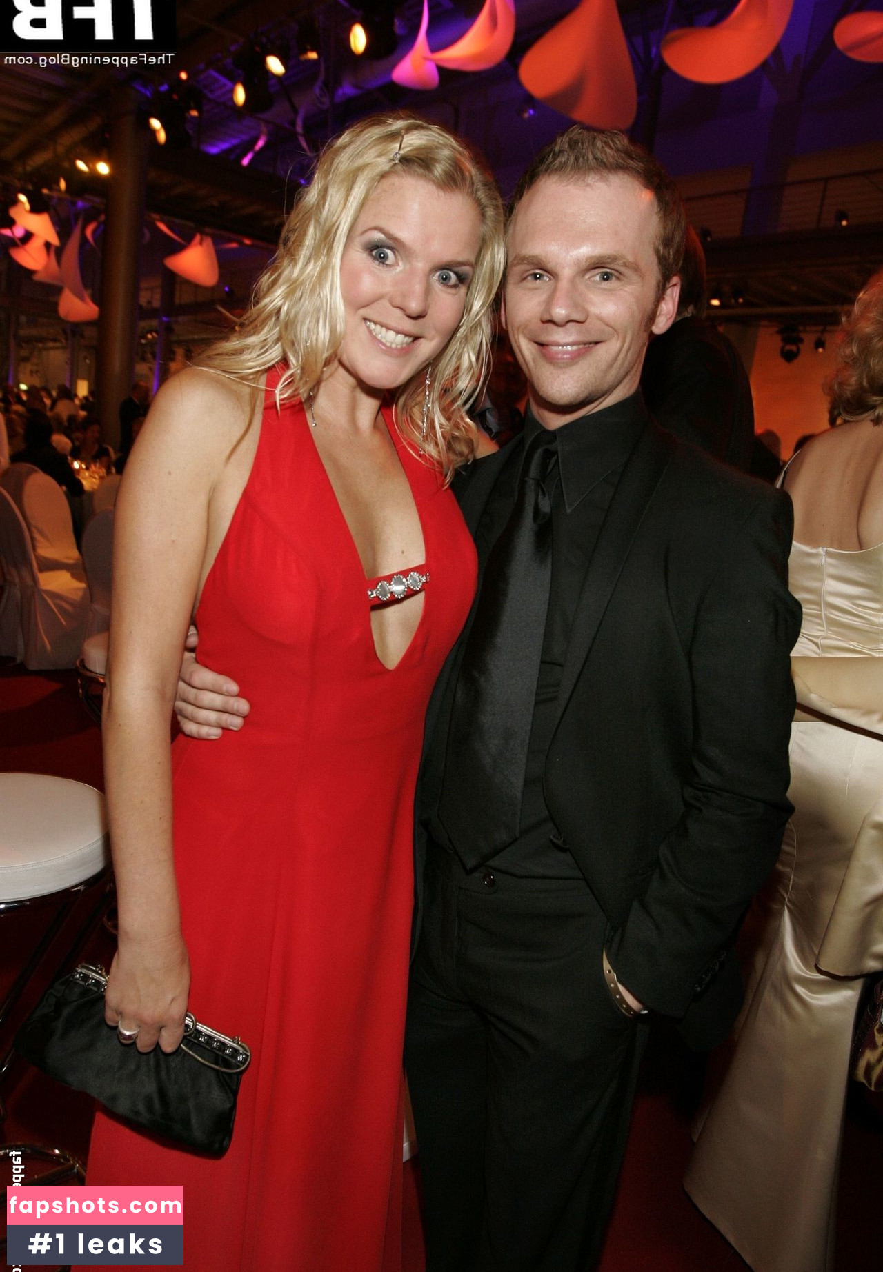 Mirja Boes gallery photo #14