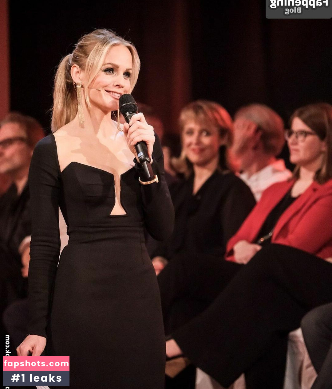 Mirjam Weichselbraun gallery photo #9