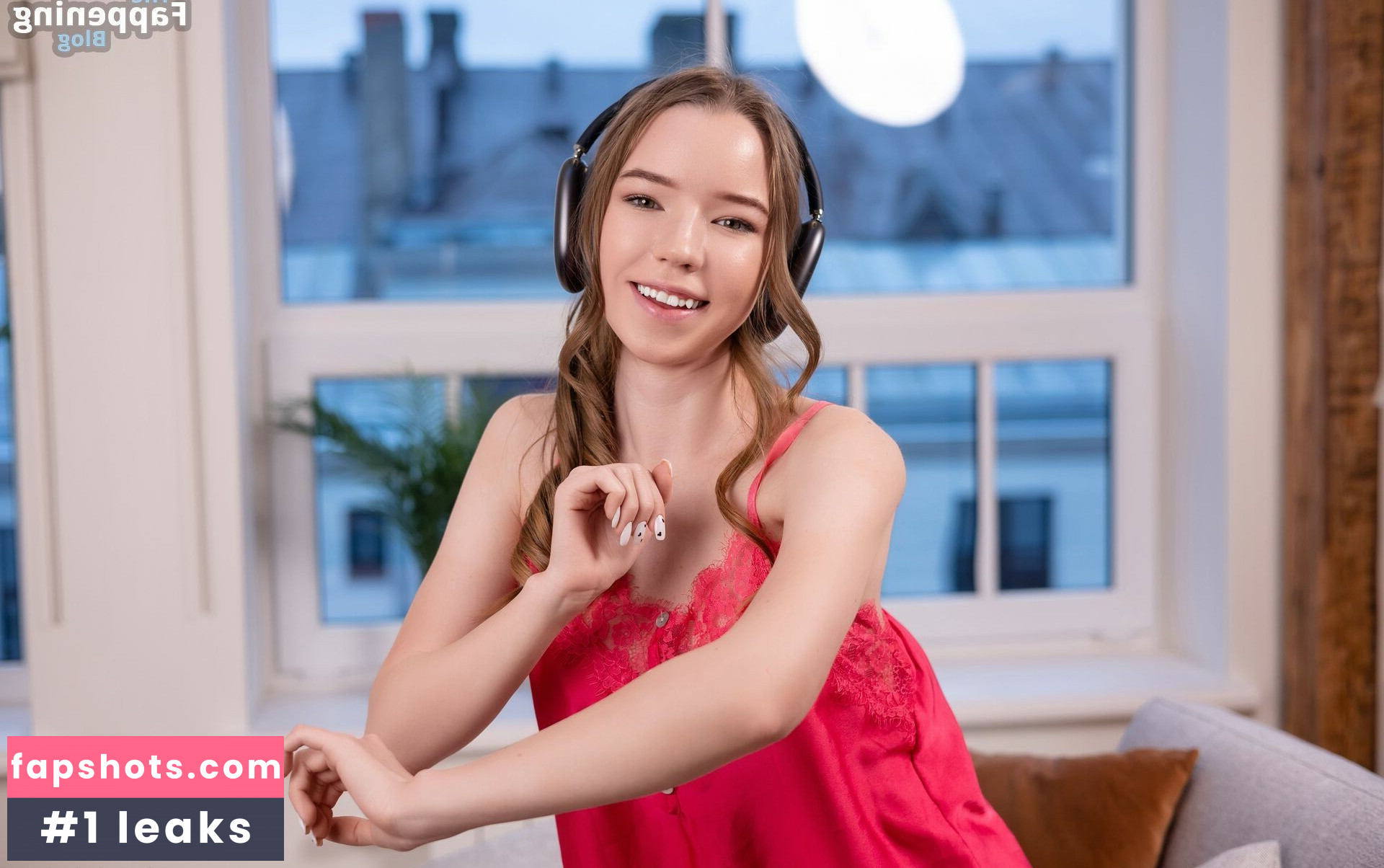 Mirka gallery photo #19