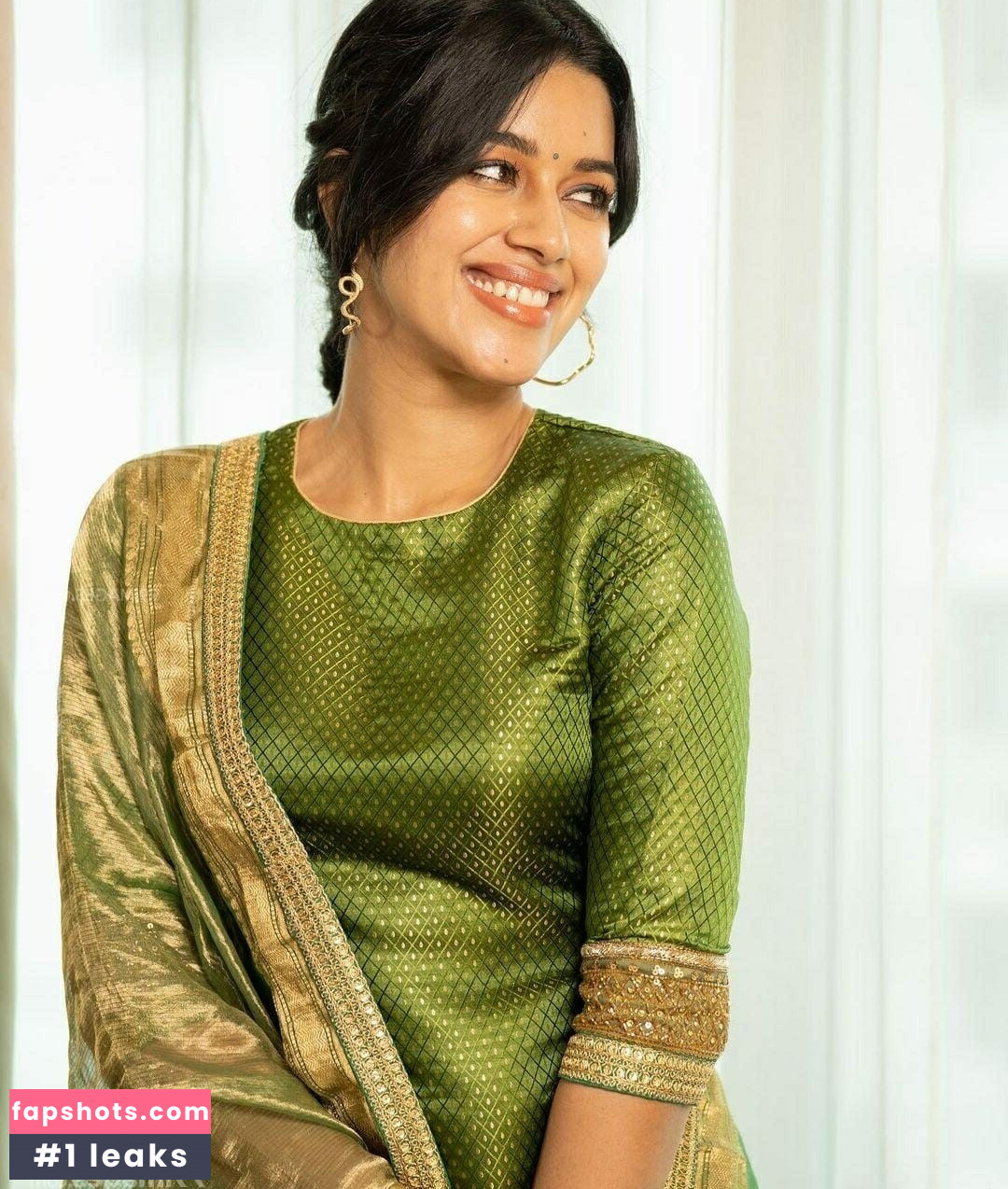 Mirnalini Ravi Filtración Desnuda OnlyFans Foto #28 - Fapshots