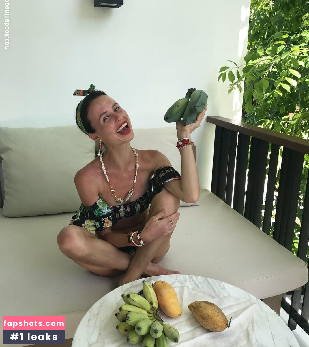 Miroslava Karpovich gallery photo #24