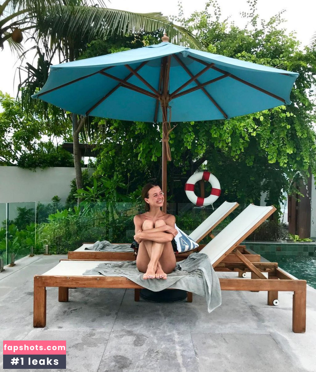 Miroslava Karpovich gallery photo #42