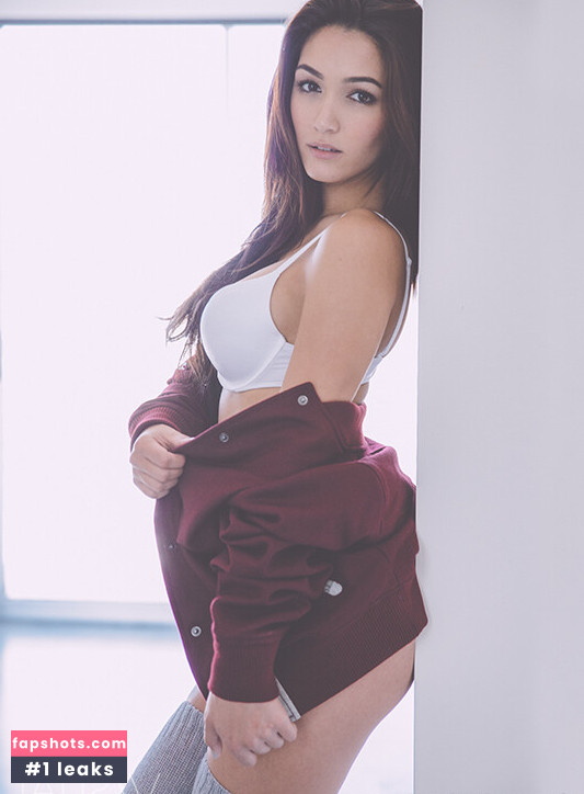 Misa Campo gallery photo #15