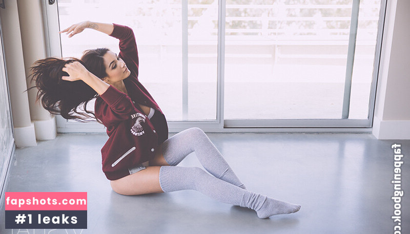 Misa Campo gallery photo #27