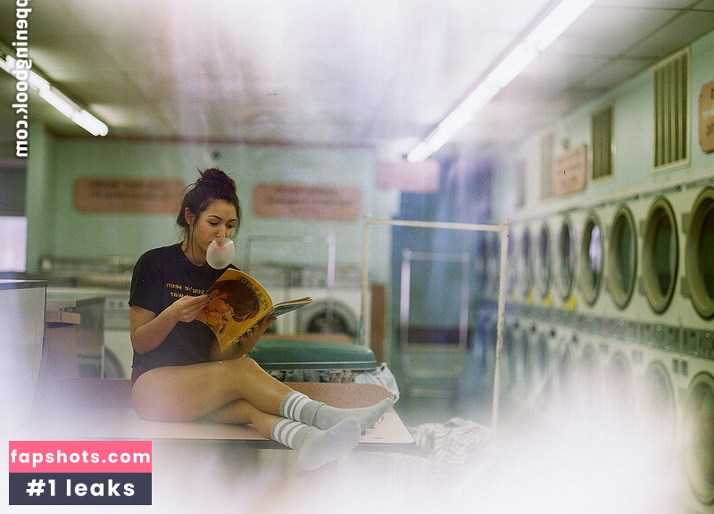 Misa Campo gallery photo #50