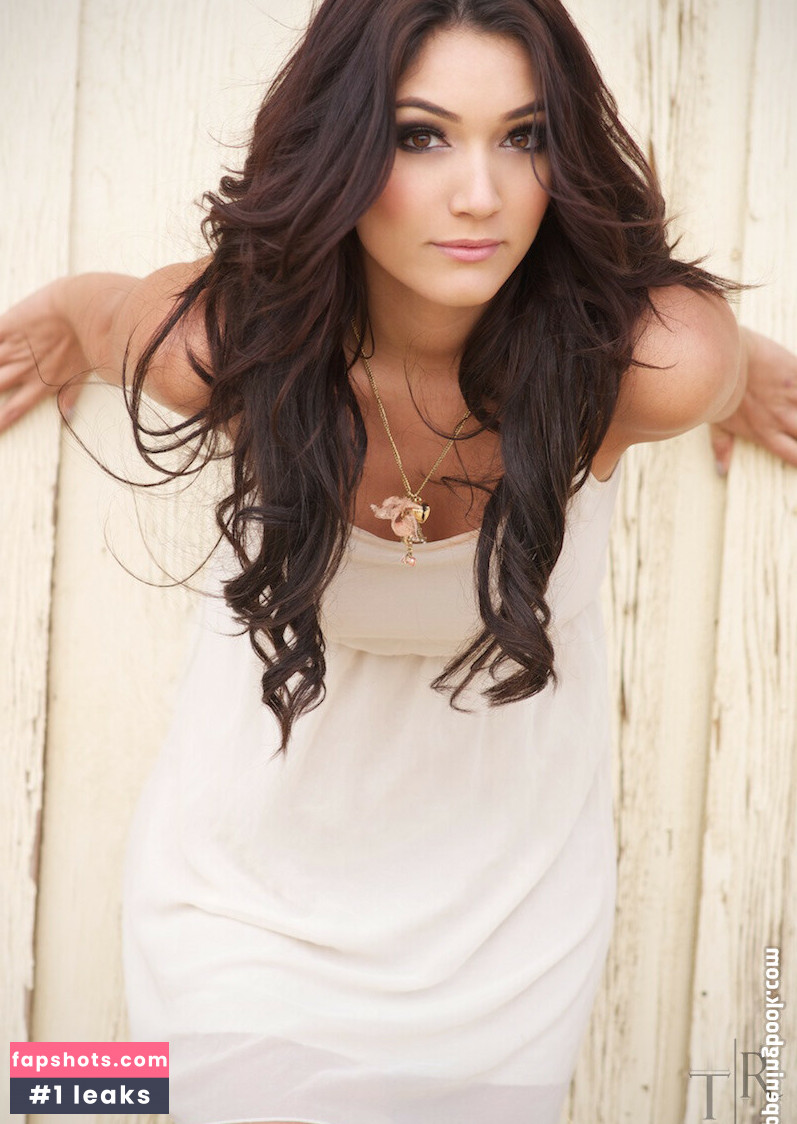 Misa Campo gallery photo #79