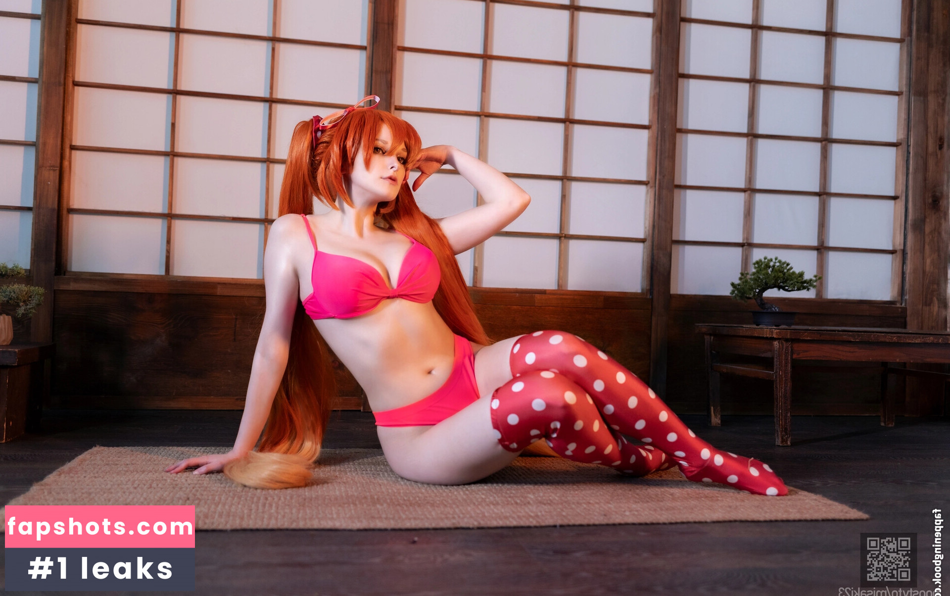 Misaki23 gallery photo #21