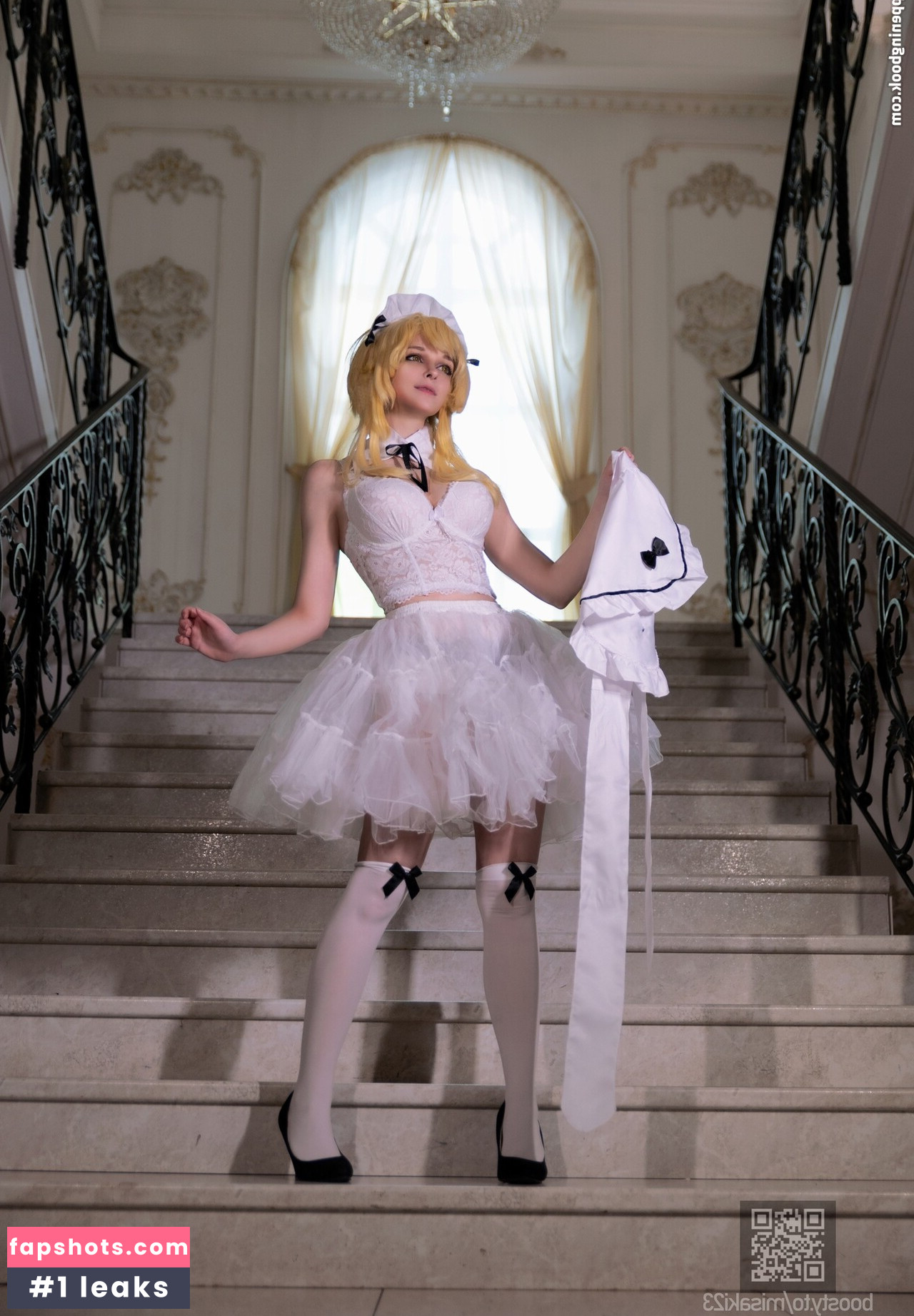 Misaki23 gallery photo #24