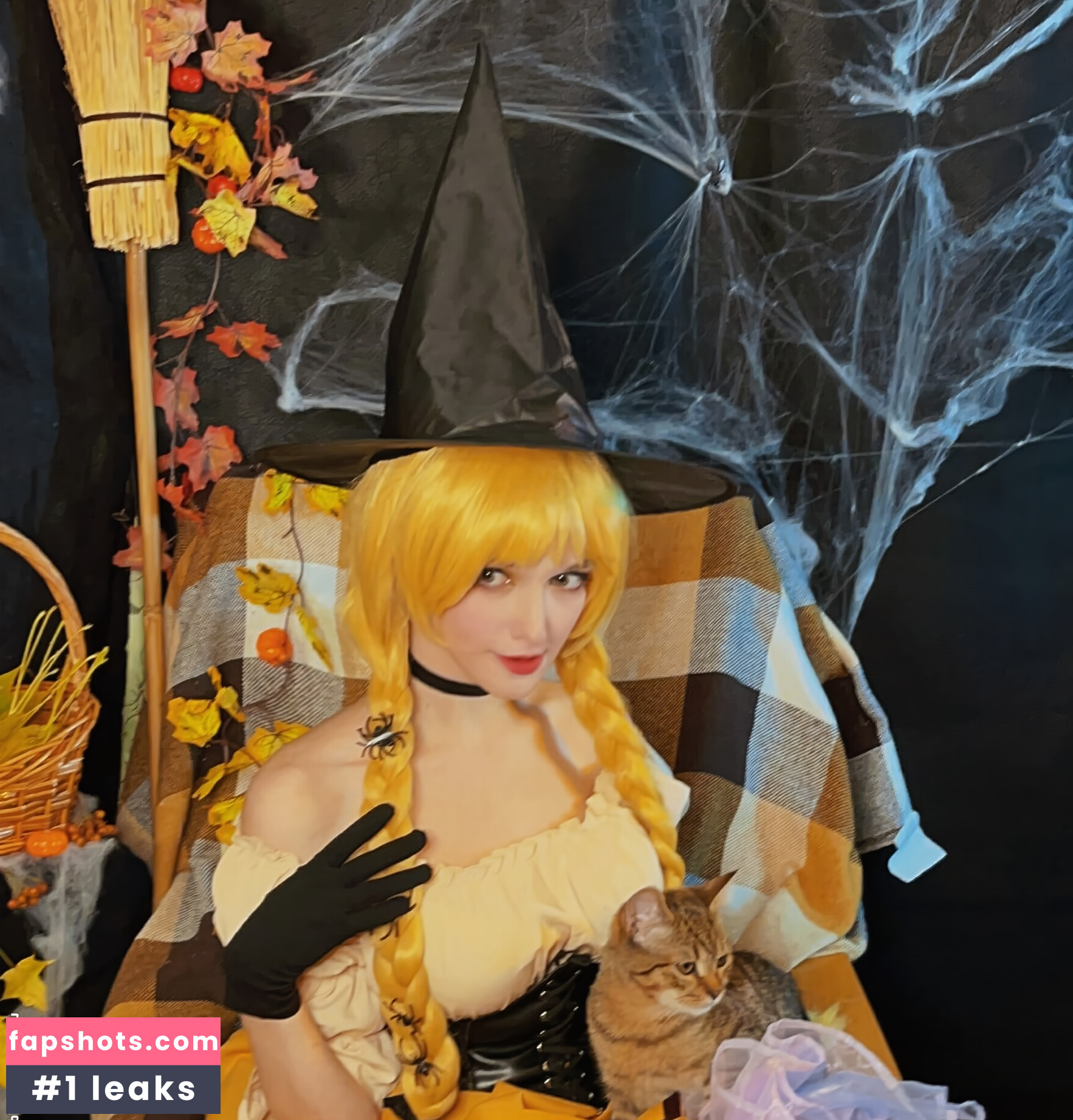 Misaki23 gallery photo #26