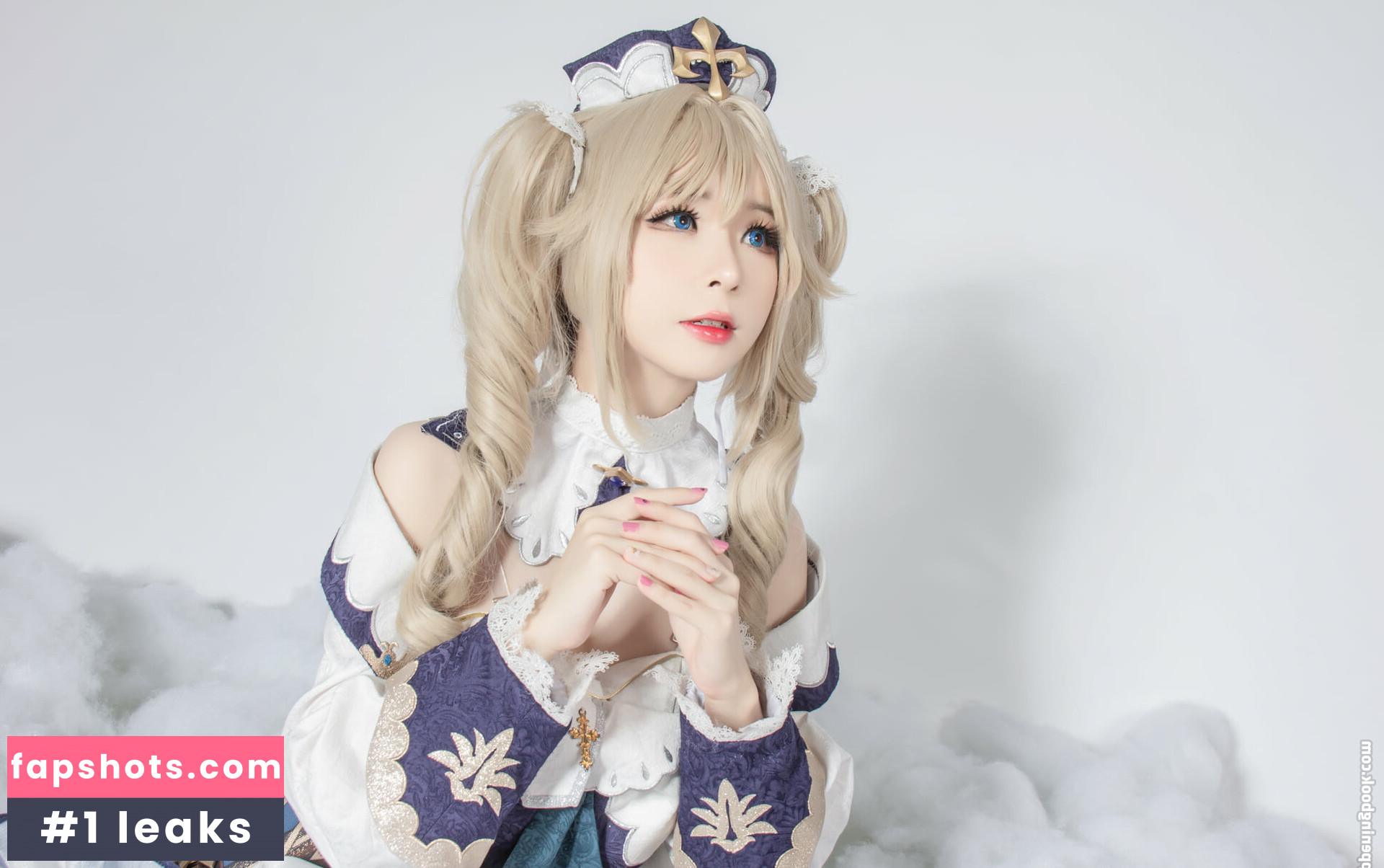 Misakicos gallery photo #19