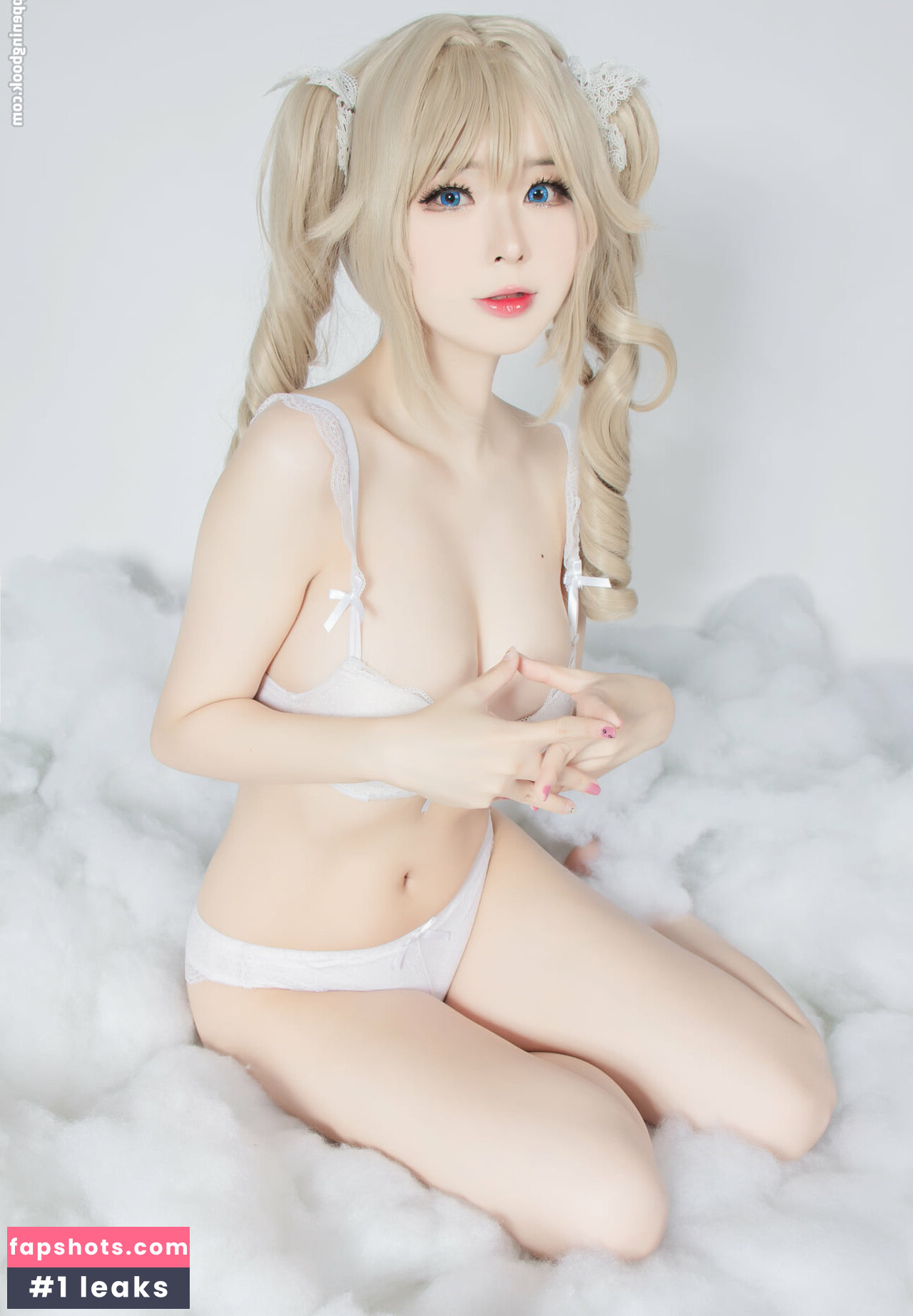 Misakicos gallery photo #29