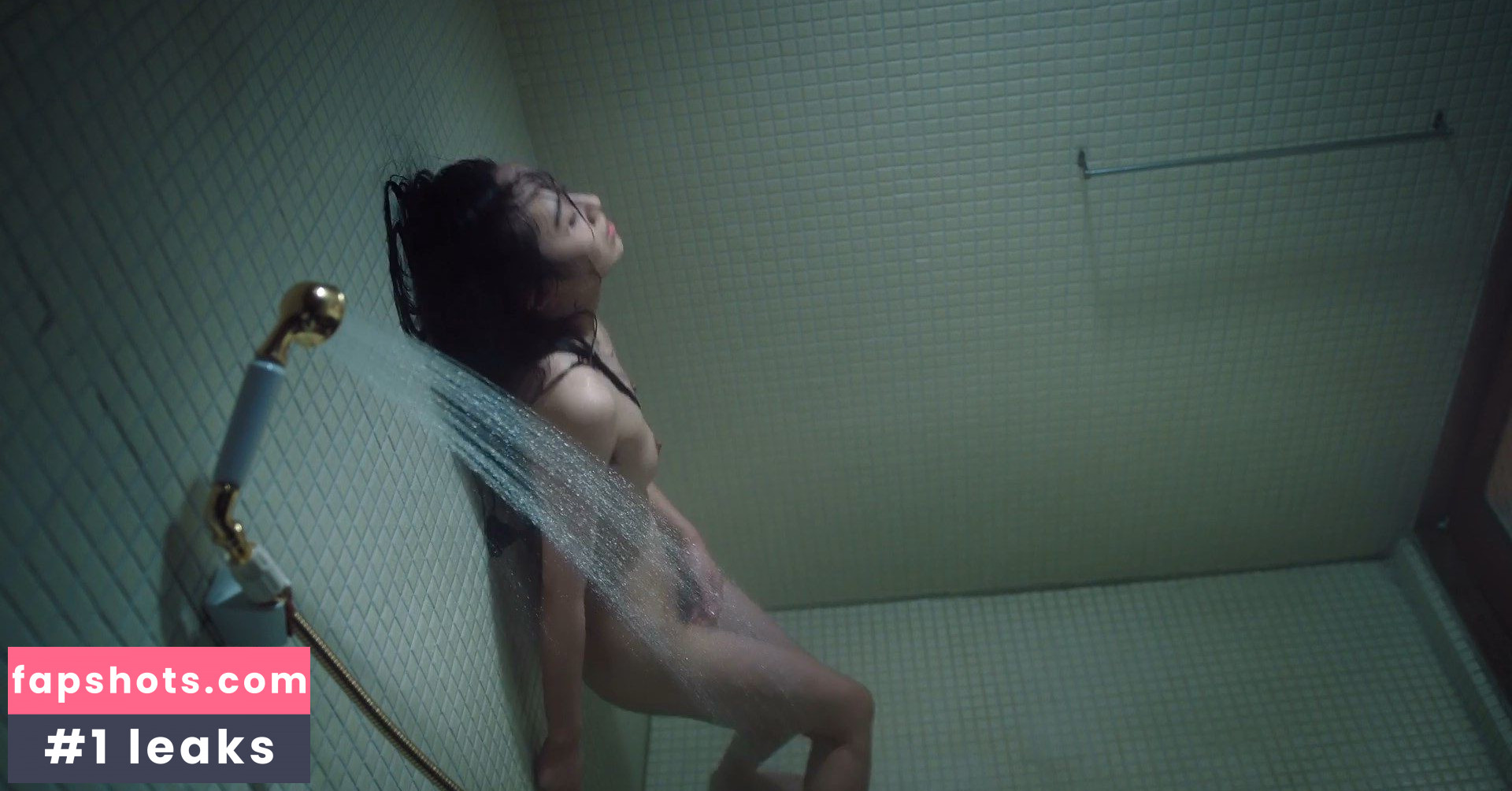 Misato Morita nude babe gallery