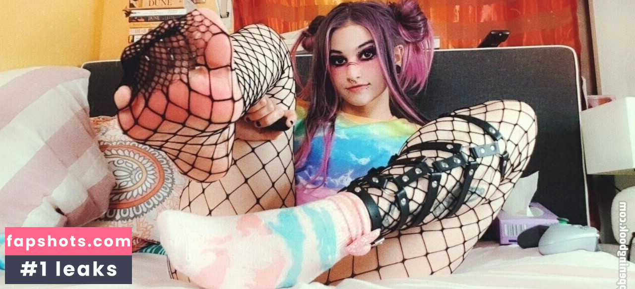 misax3 nude babe gallery