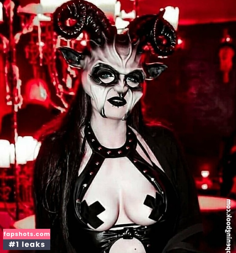 mischa-cleo-moore gallery photo #24