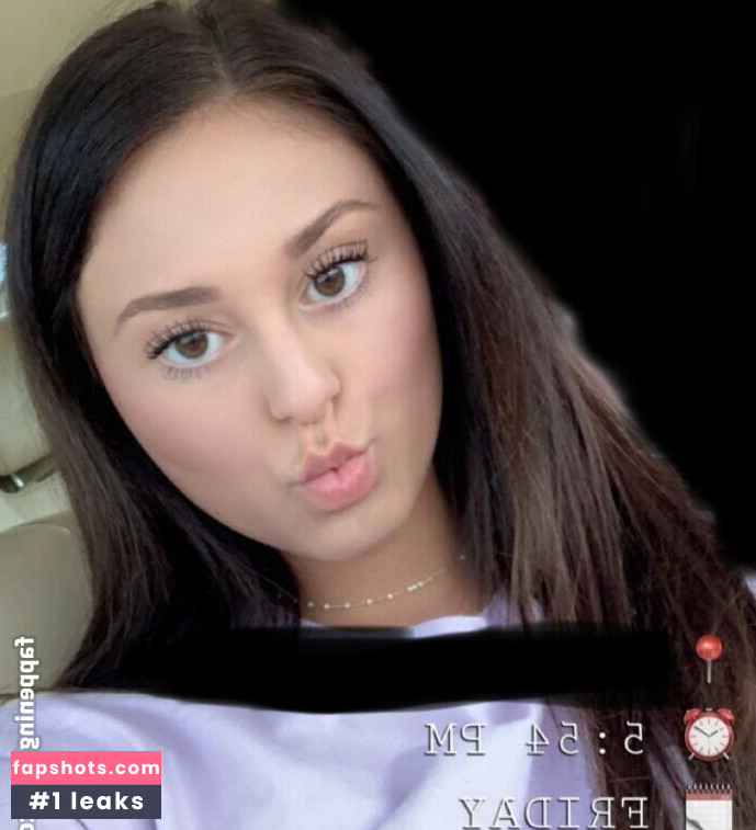 Misfit Kay gallery photo #11