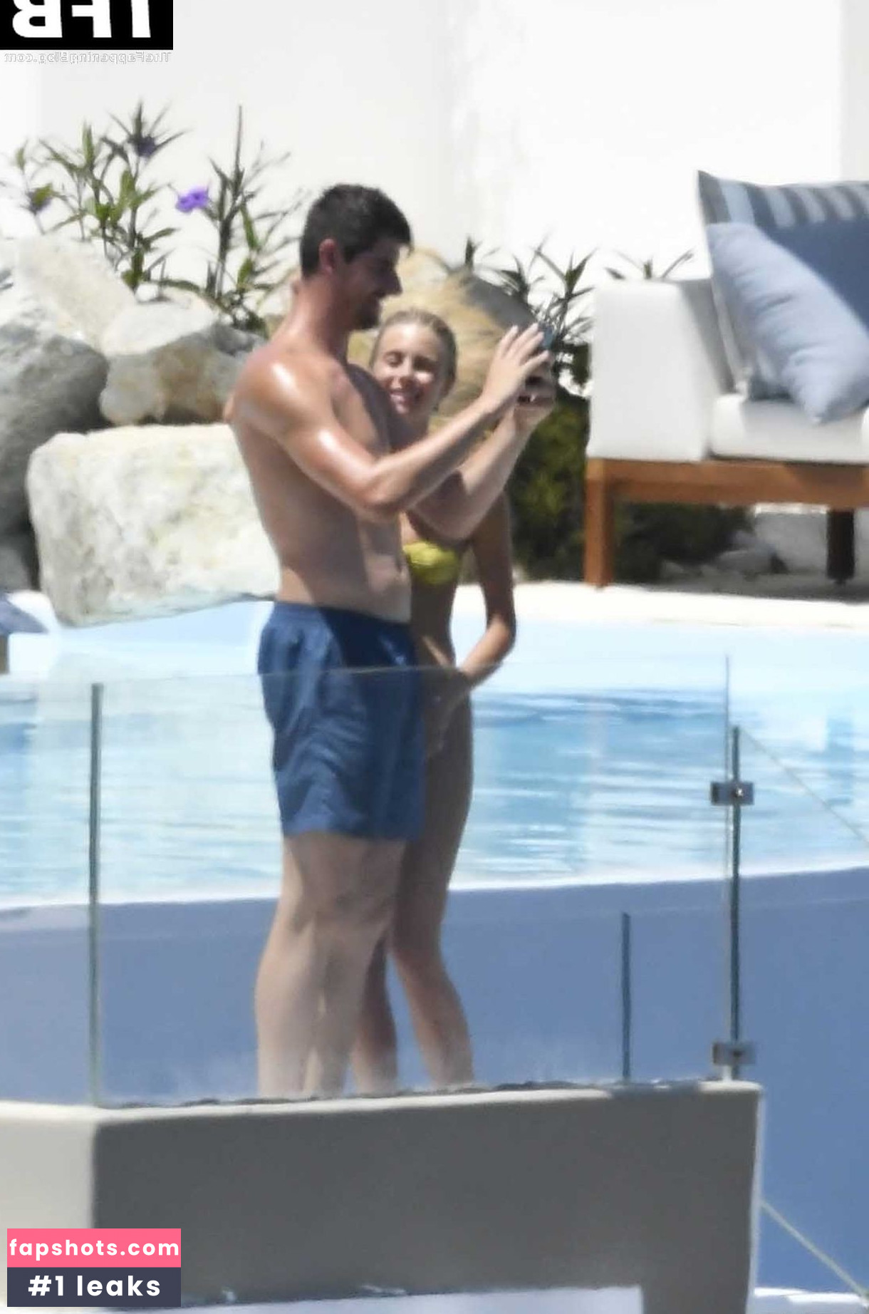 Mishel Gerzig gallery photo #47