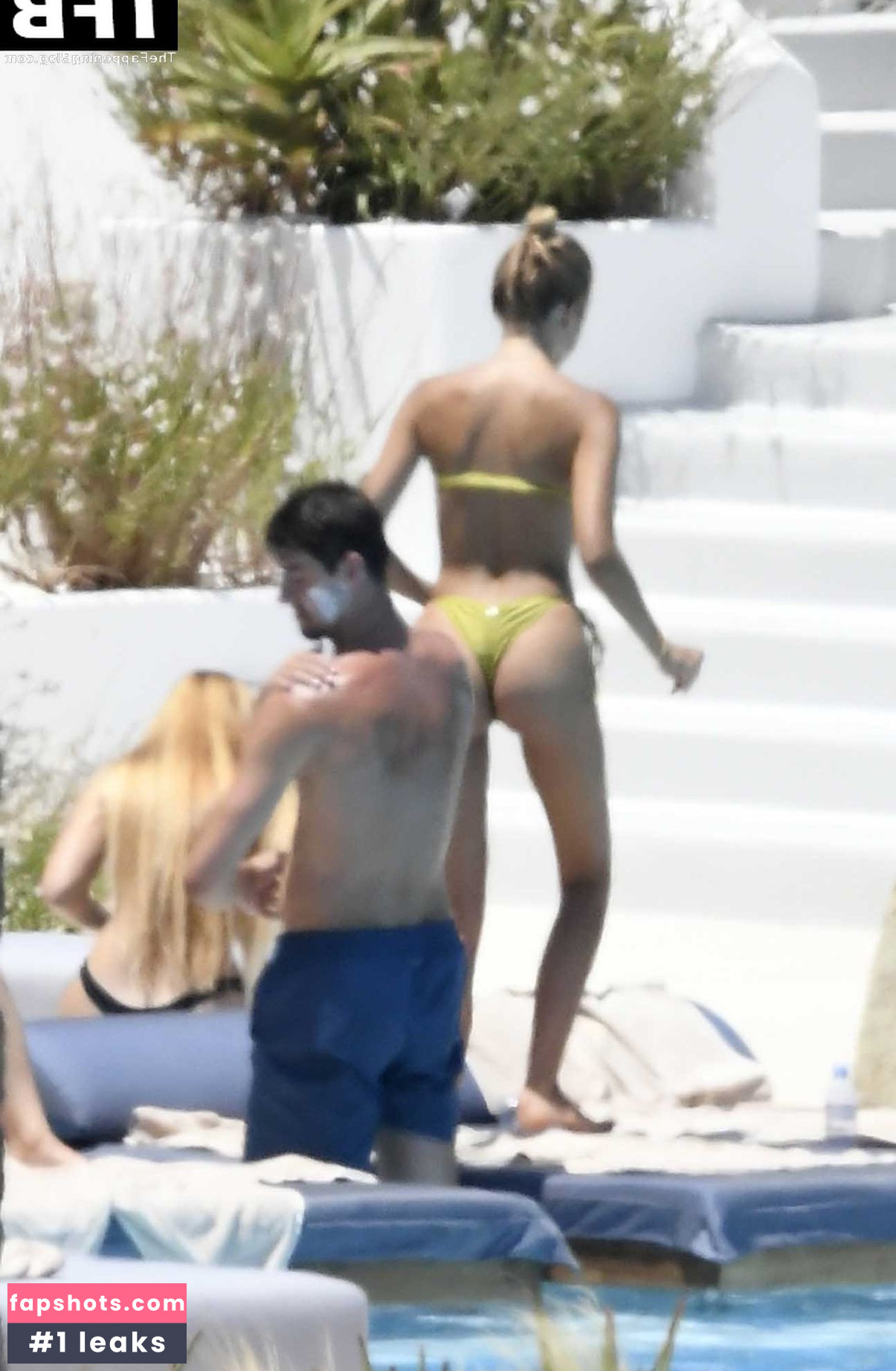 Mishel Gerzig gallery photo #49