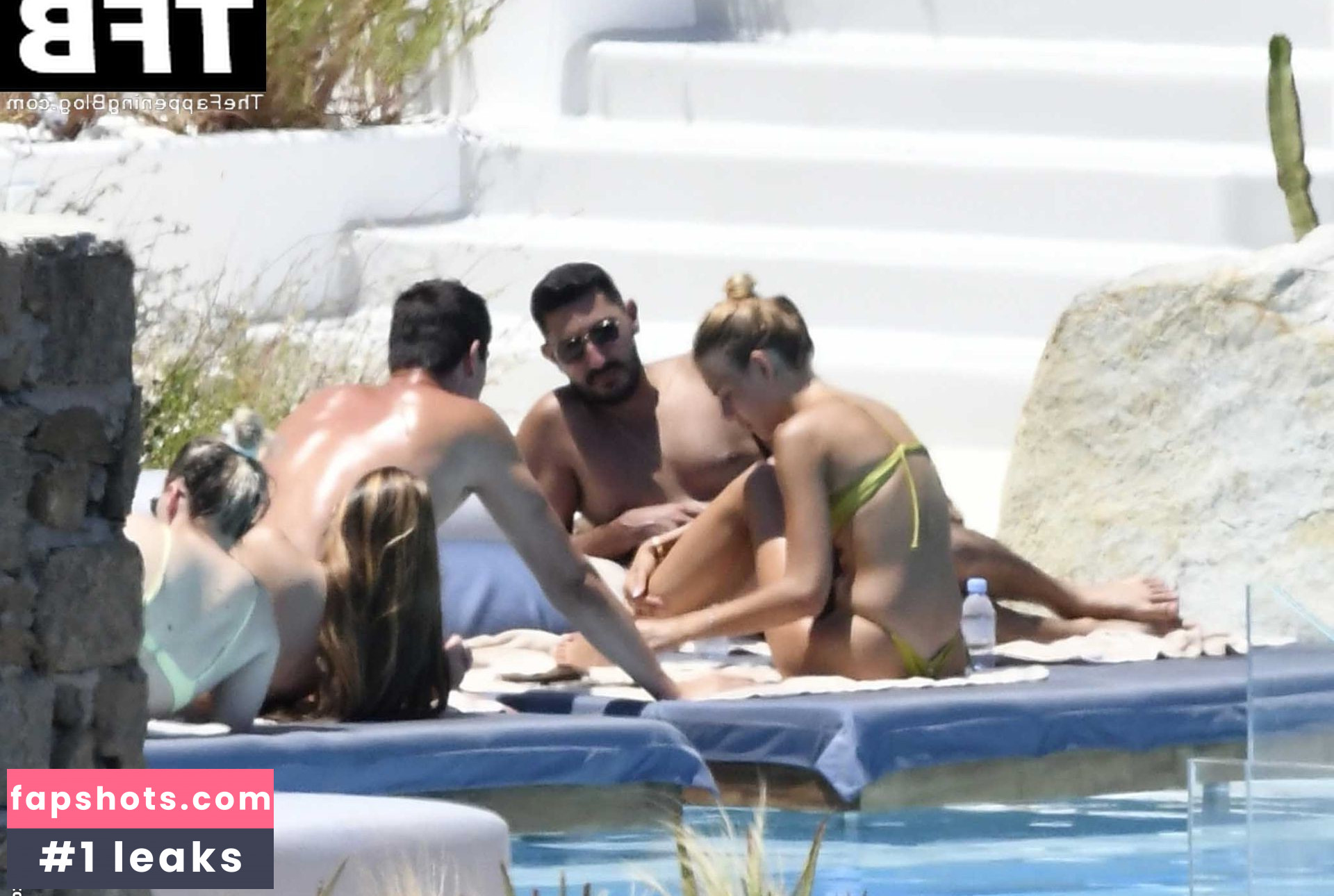 Mishel Gerzig gallery photo #53