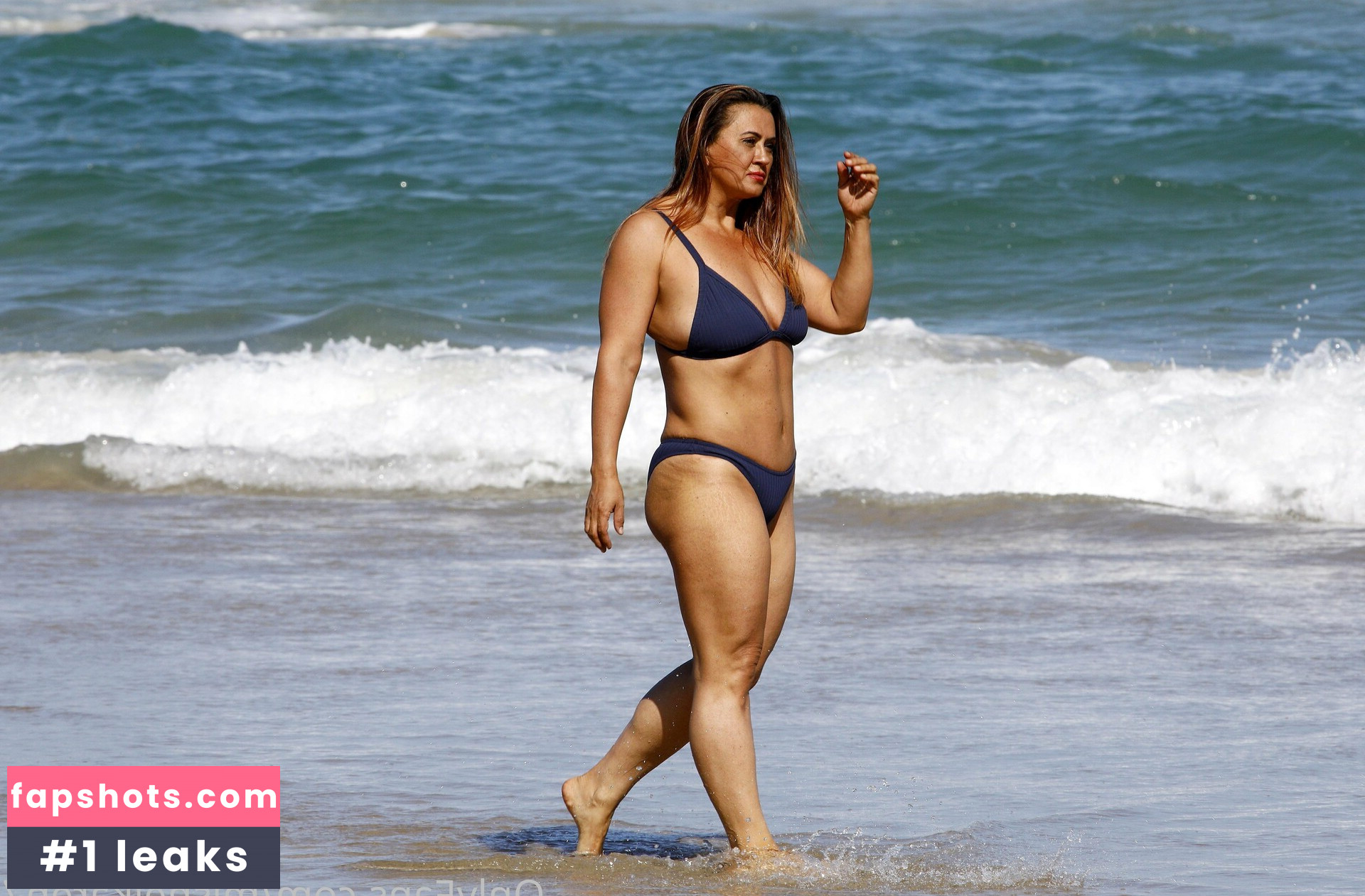 Mishel Karen gallery photo #28