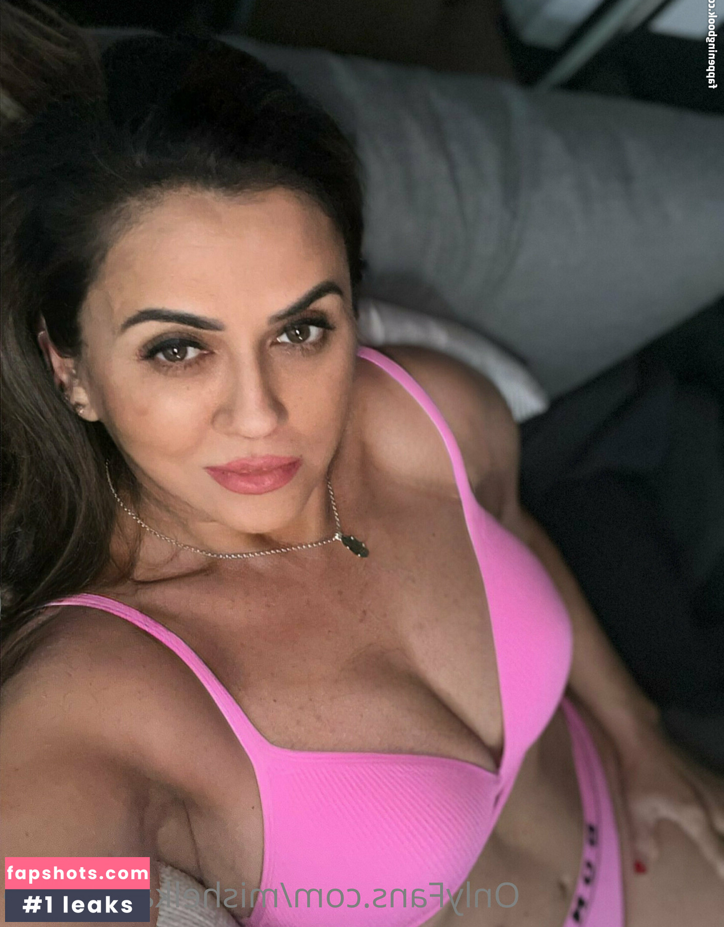 Mishel Karen gallery photo #51