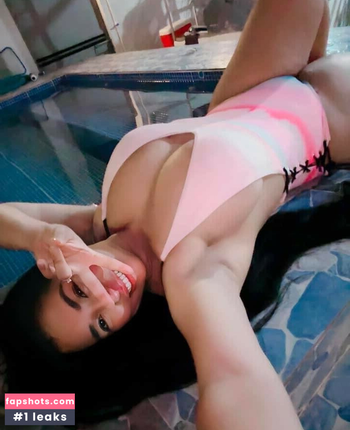 Mishuani gallery photo #11