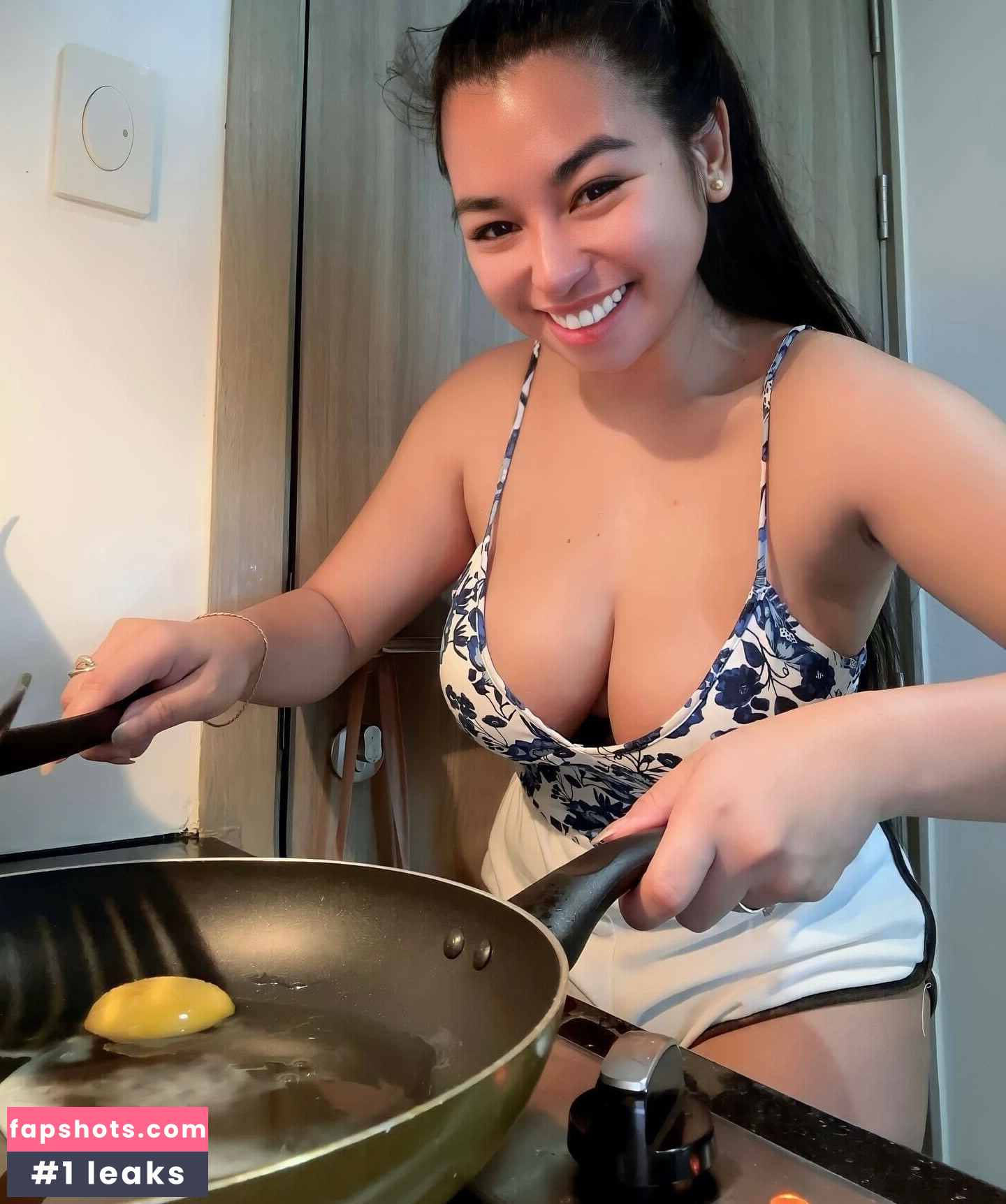 Mishuani gallery photo #6