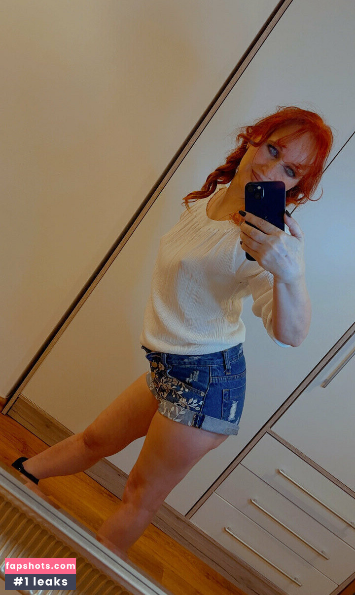 miss_bettyy gallery photo #5