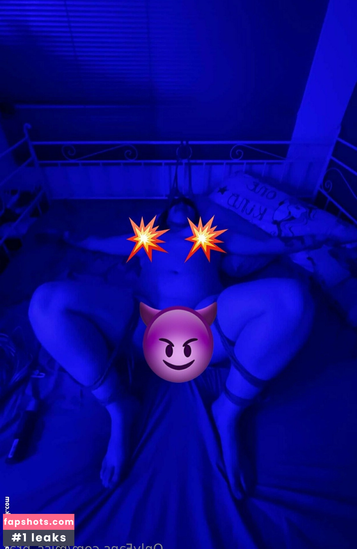 Miss Brat gallery photo #26