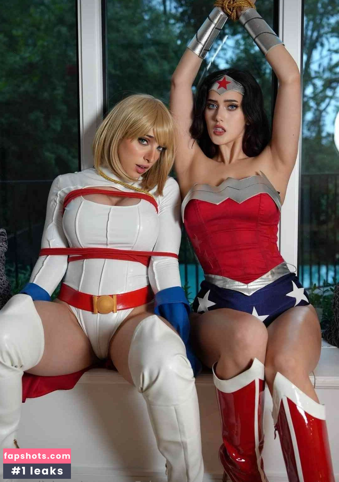 Miss Bri Torress nude babe gallery