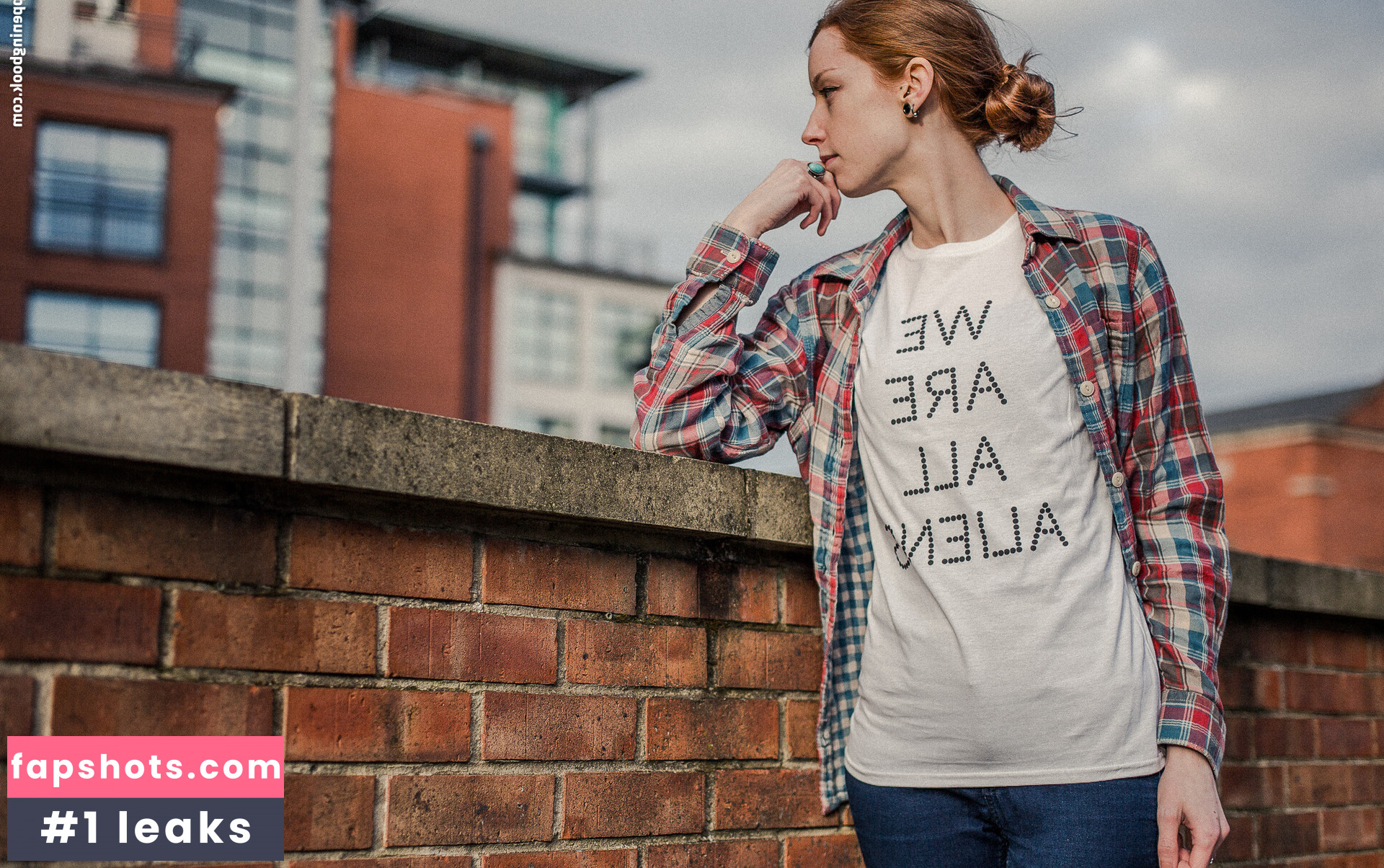 Miss Chloe ASMR gallery photo #49