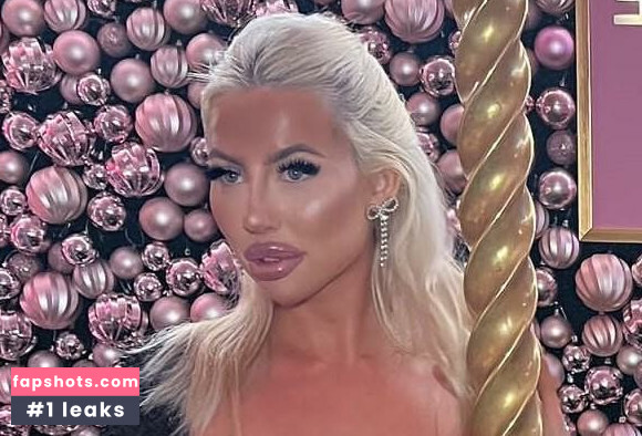 Miss Hazel gallery photo #30