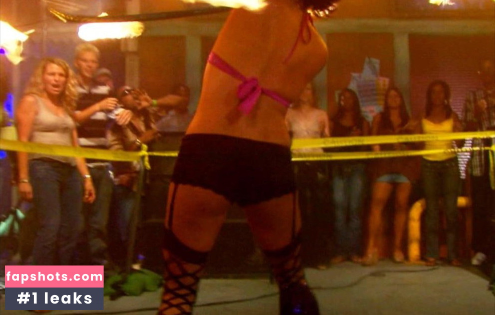 Miss Krisy Rose gallery photo #2