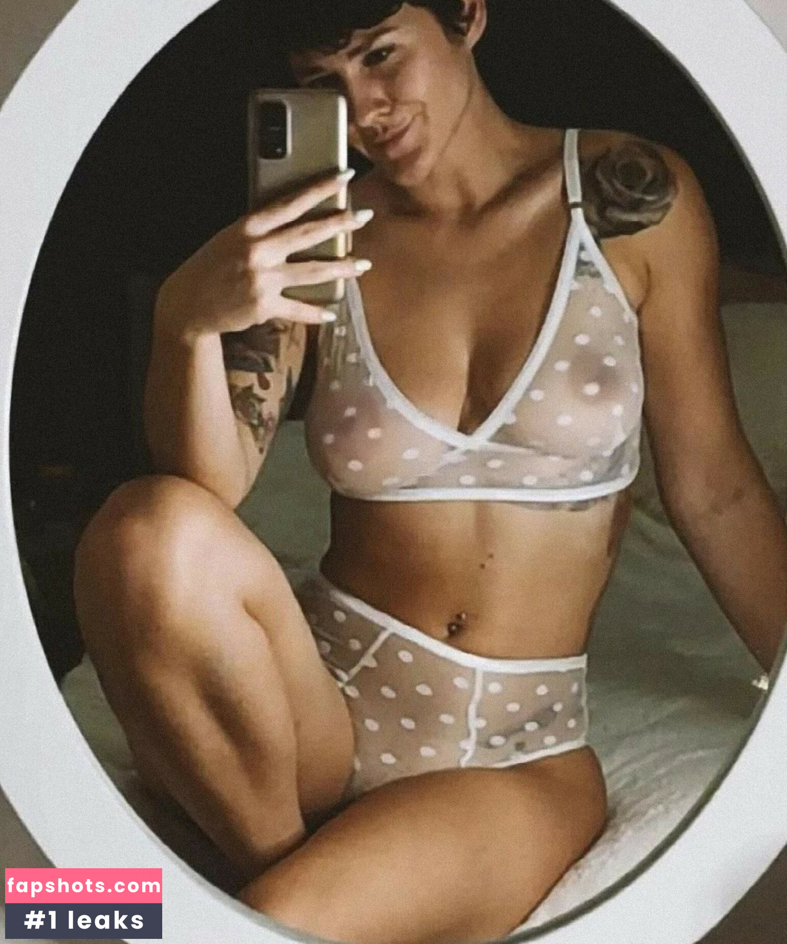 Miss.lady.bug gallery photo #35