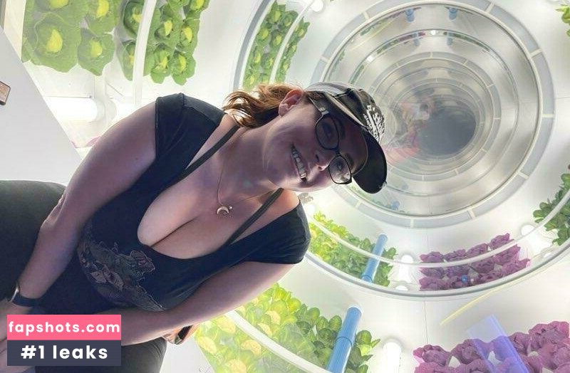 Miss Lollipop gallery photo #11