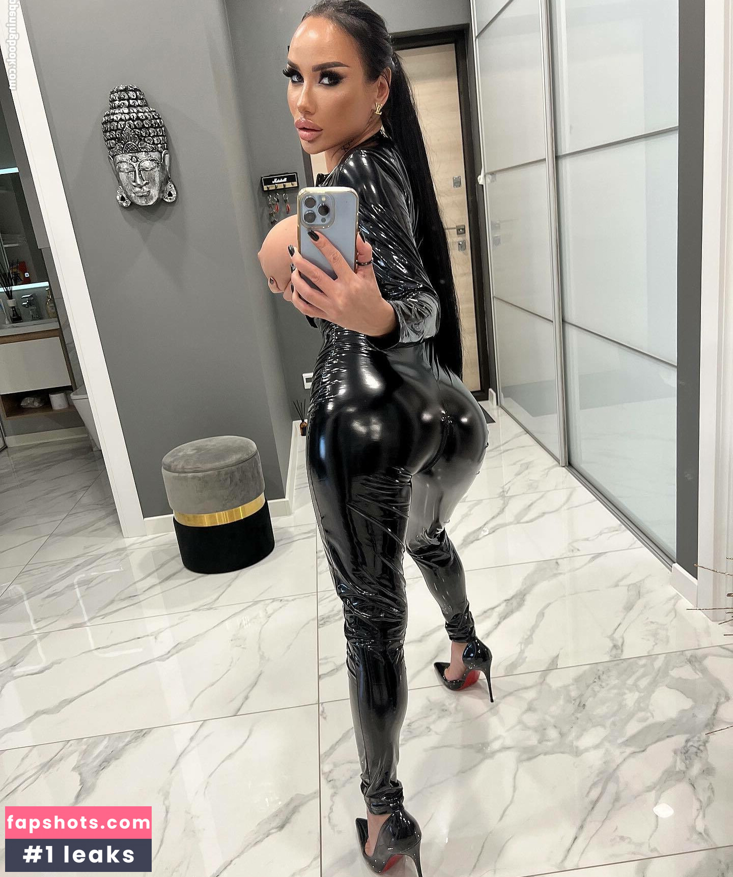 Miss Marie Sergeeva gallery photo #4