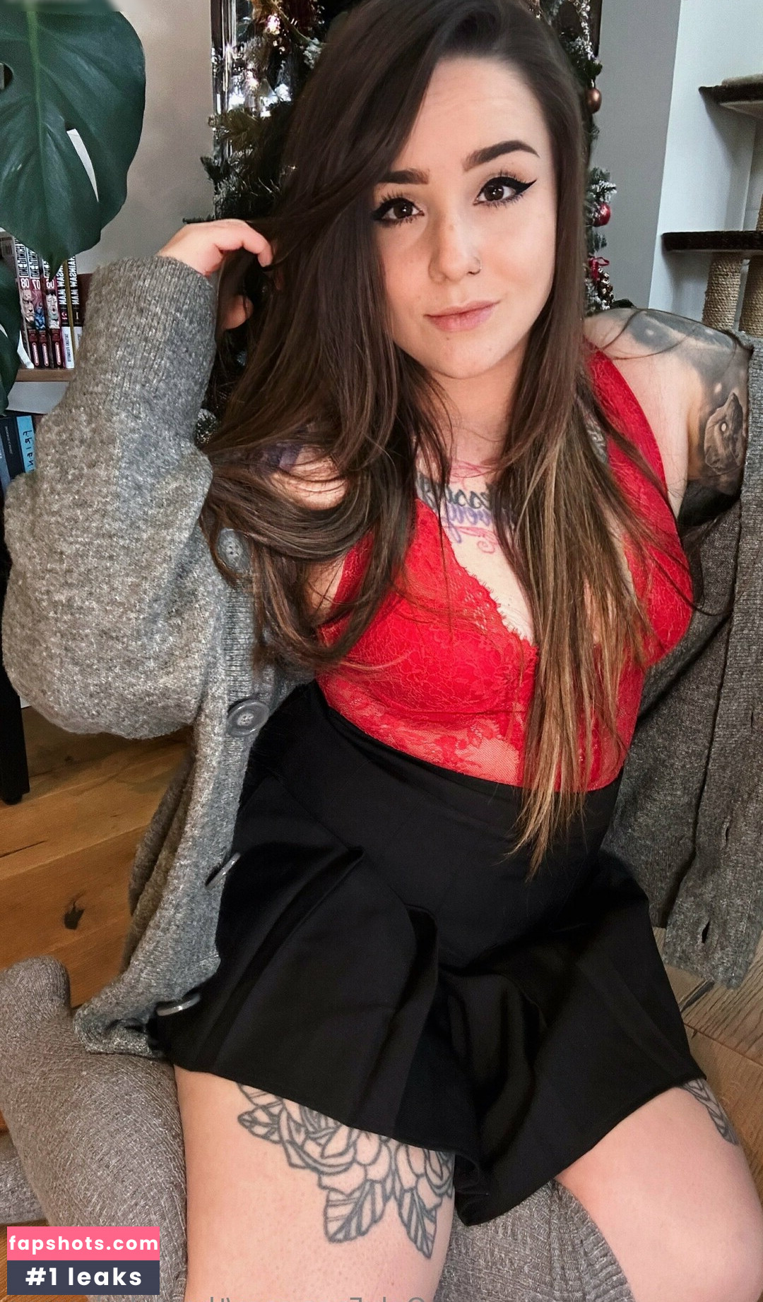 Miss Rage gallery photo #21