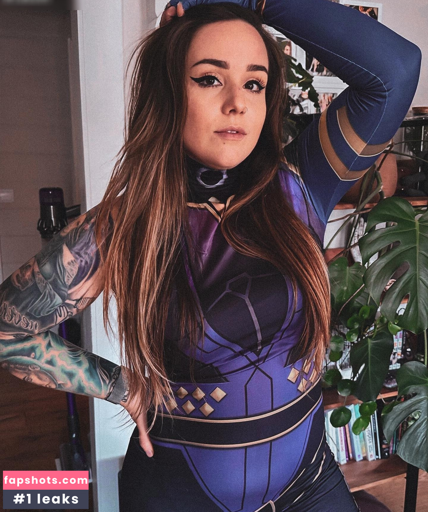 Miss Rage gallery photo #28