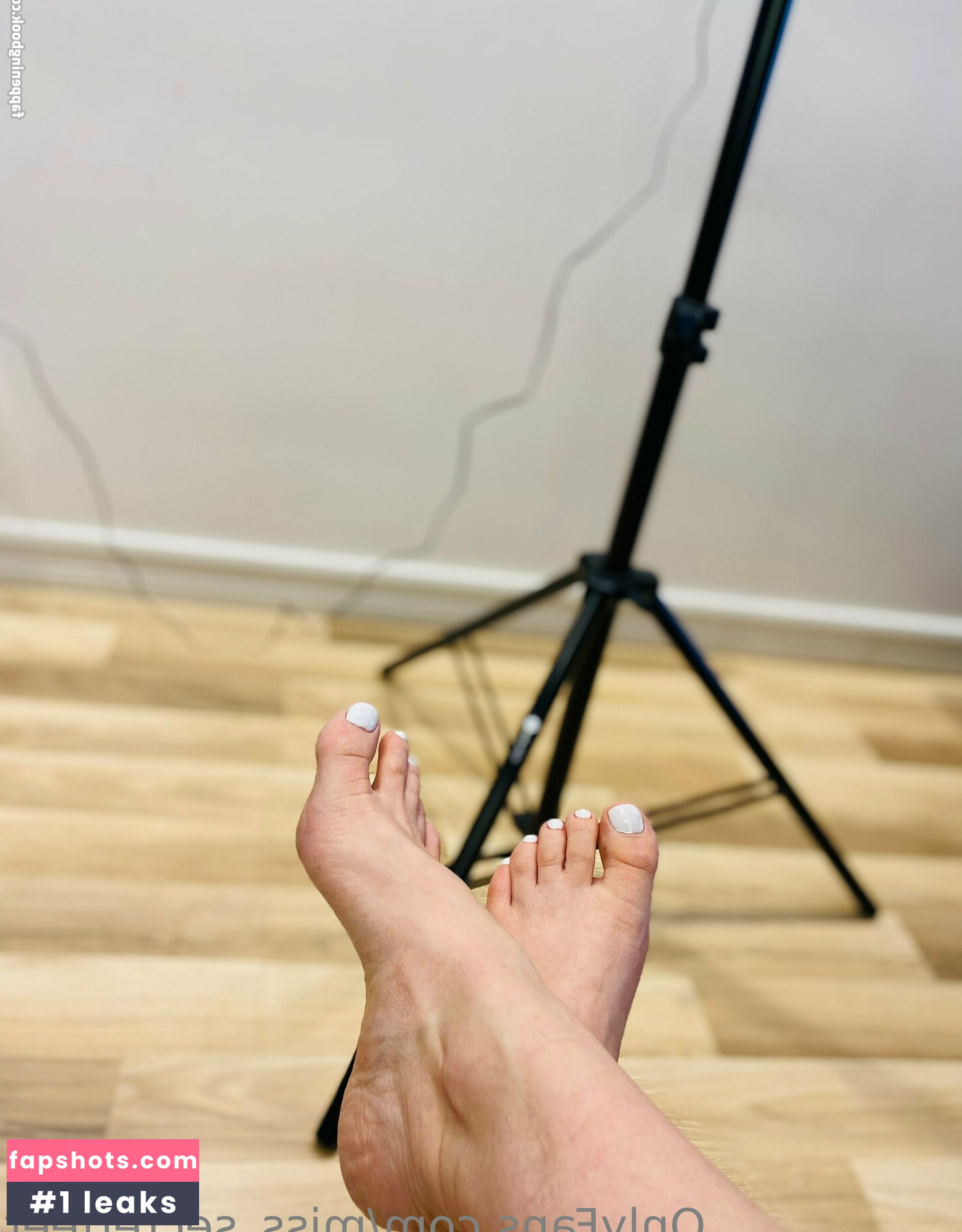 miss_secretfeet gallery photo #6