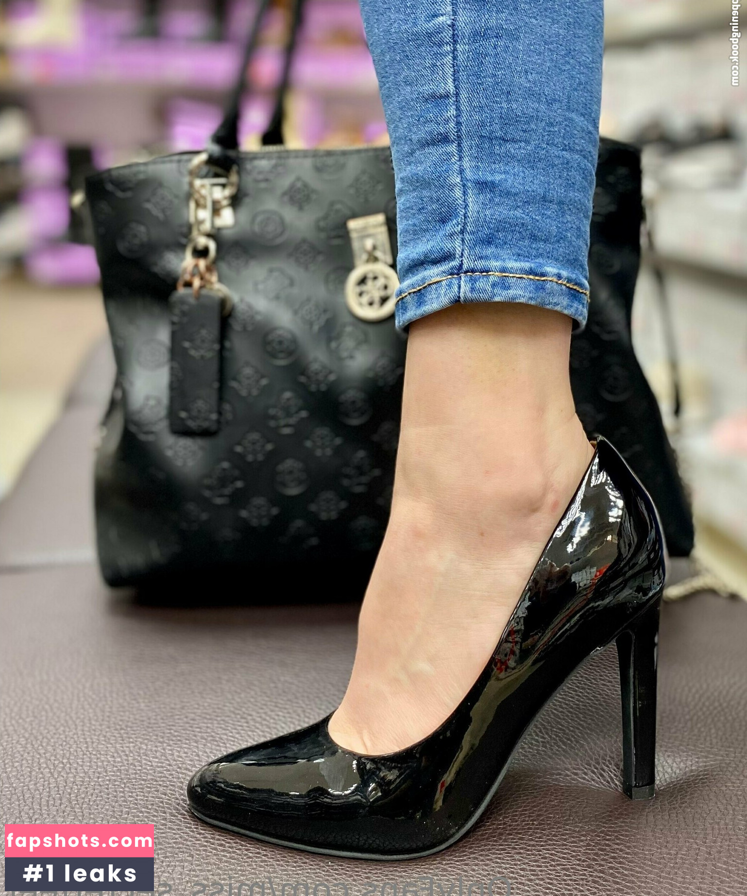 miss_secretfeet gallery photo #10