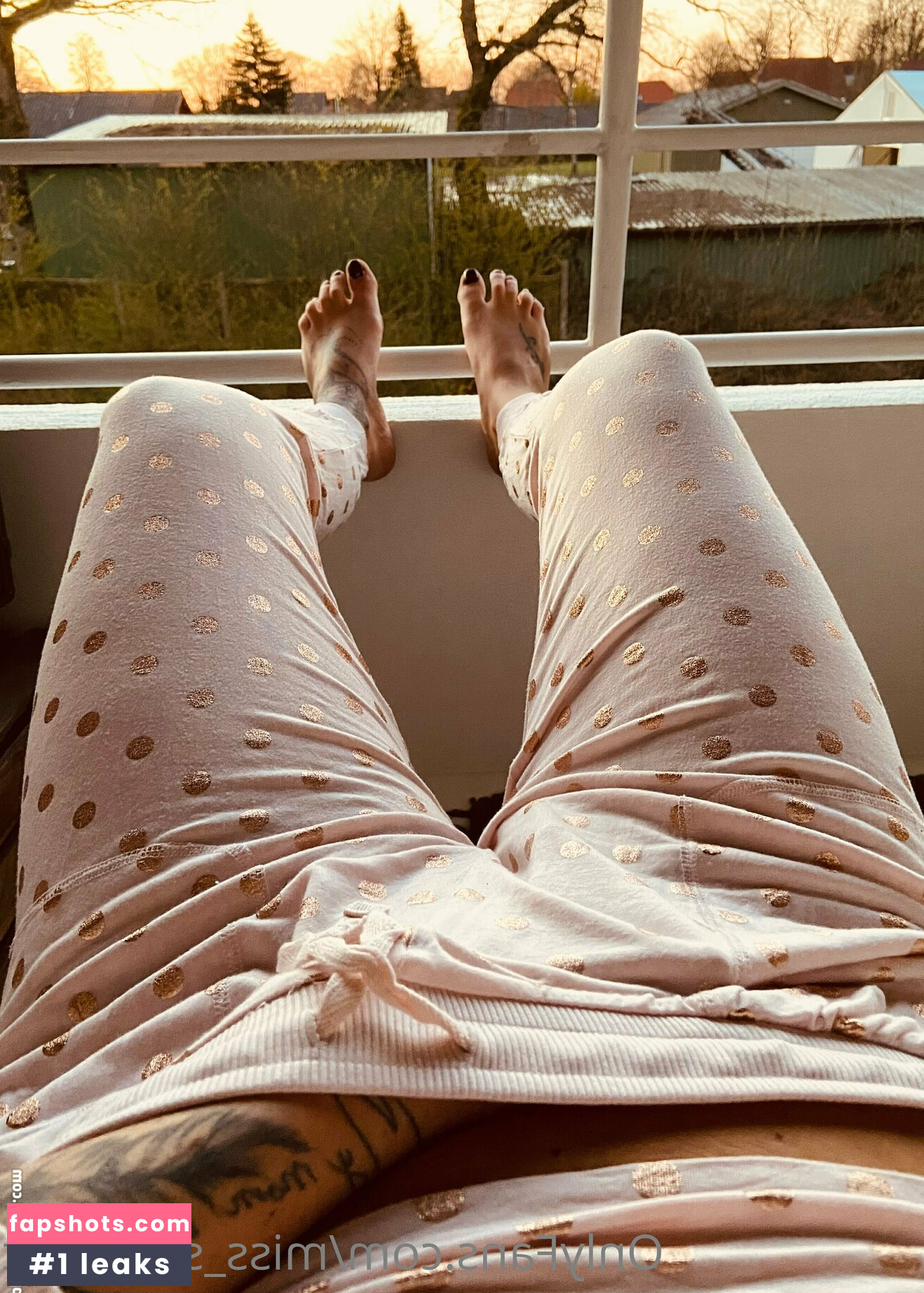 miss_sexy-feet gallery photo #30