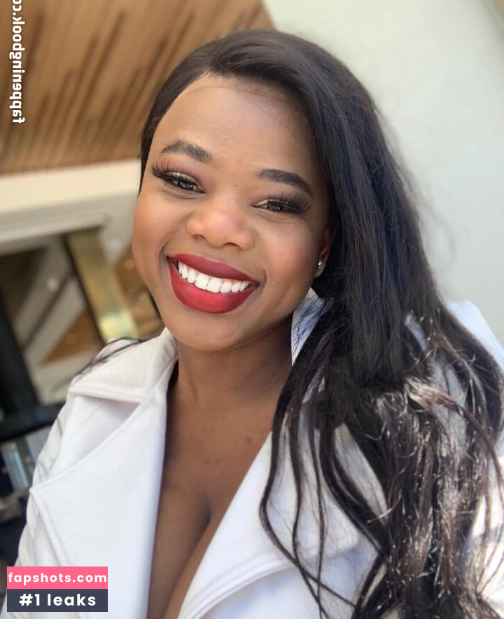 Miss_Sompicy nude babe gallery