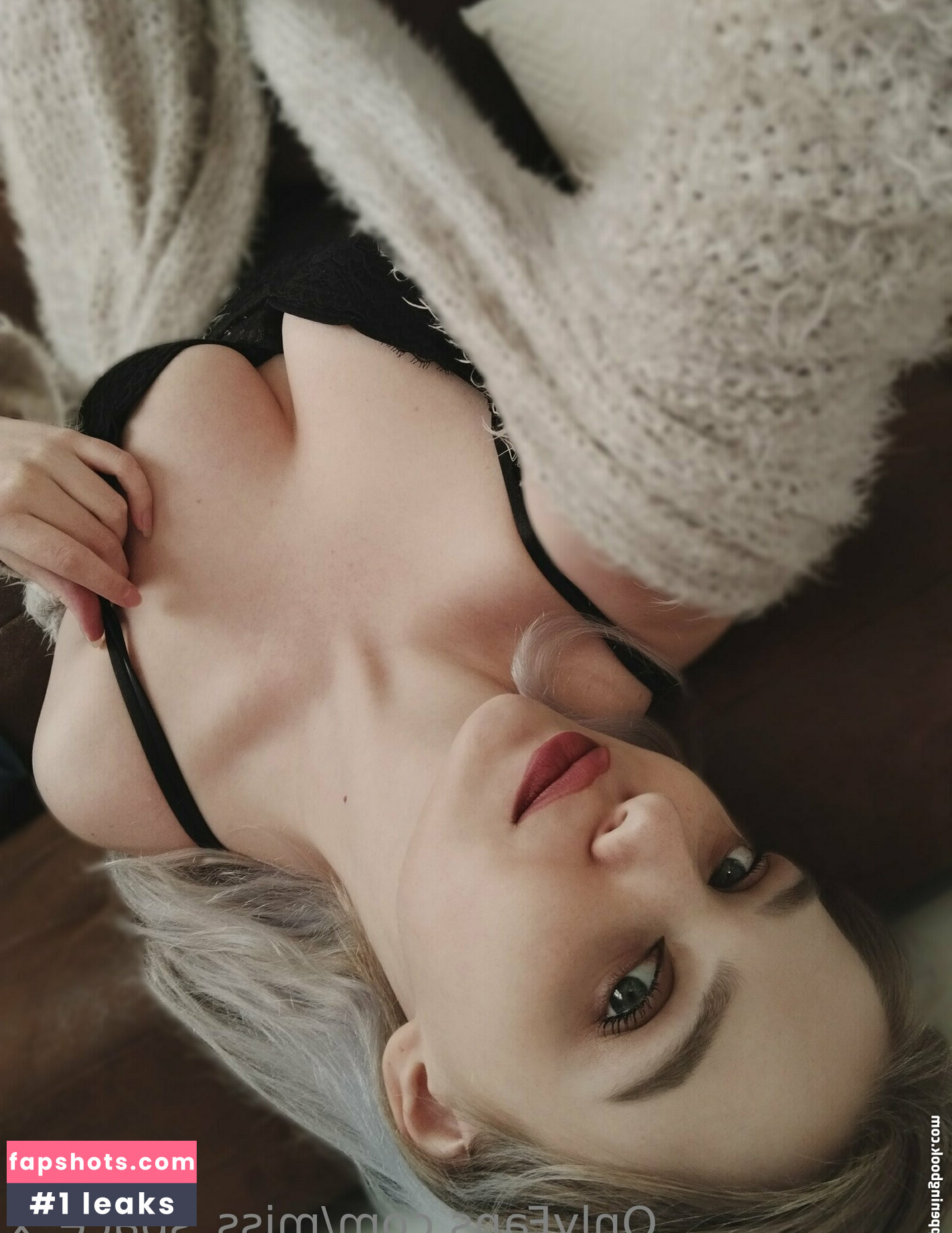 miss_space_x gallery photo #21