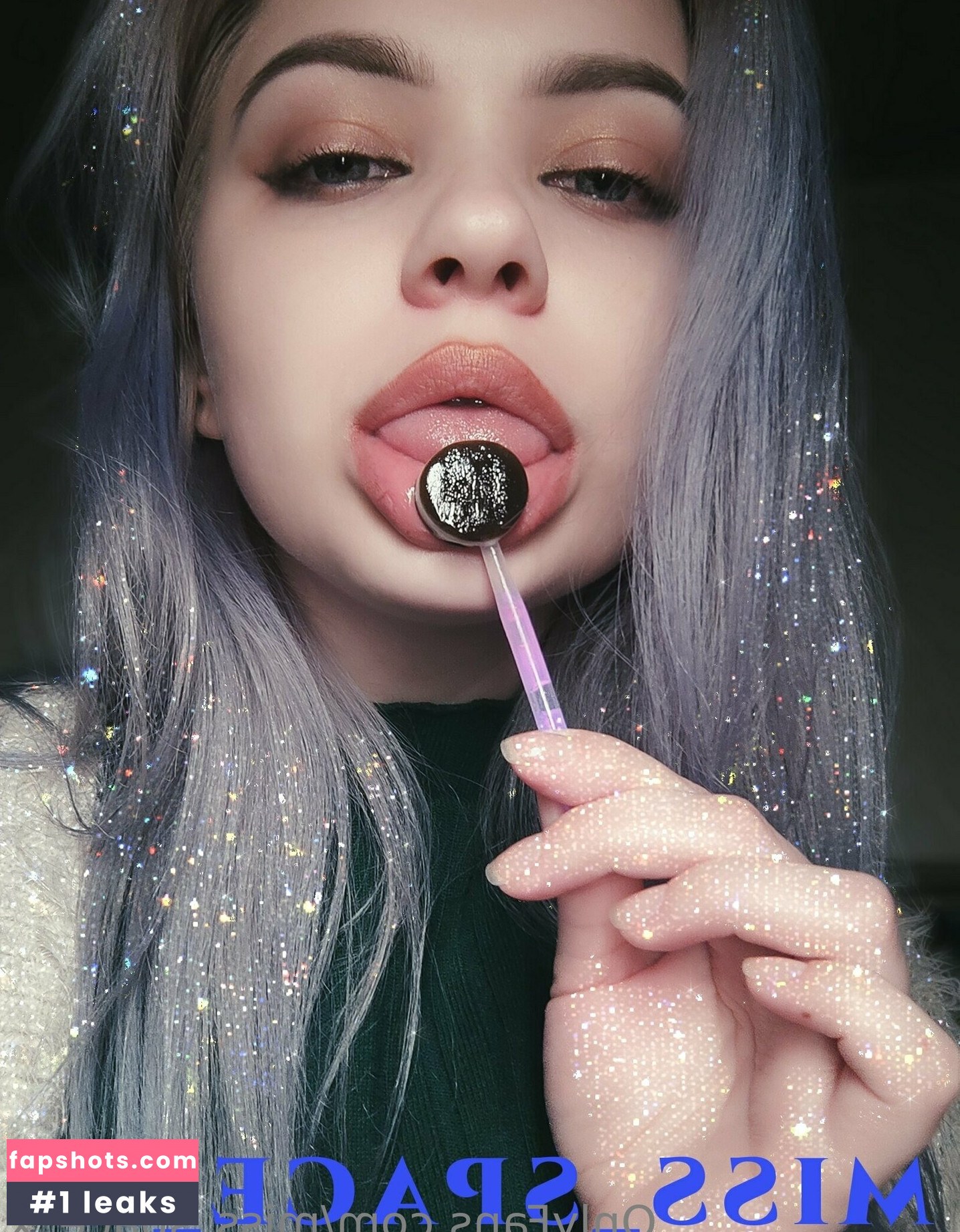 miss_space_x gallery photo #27