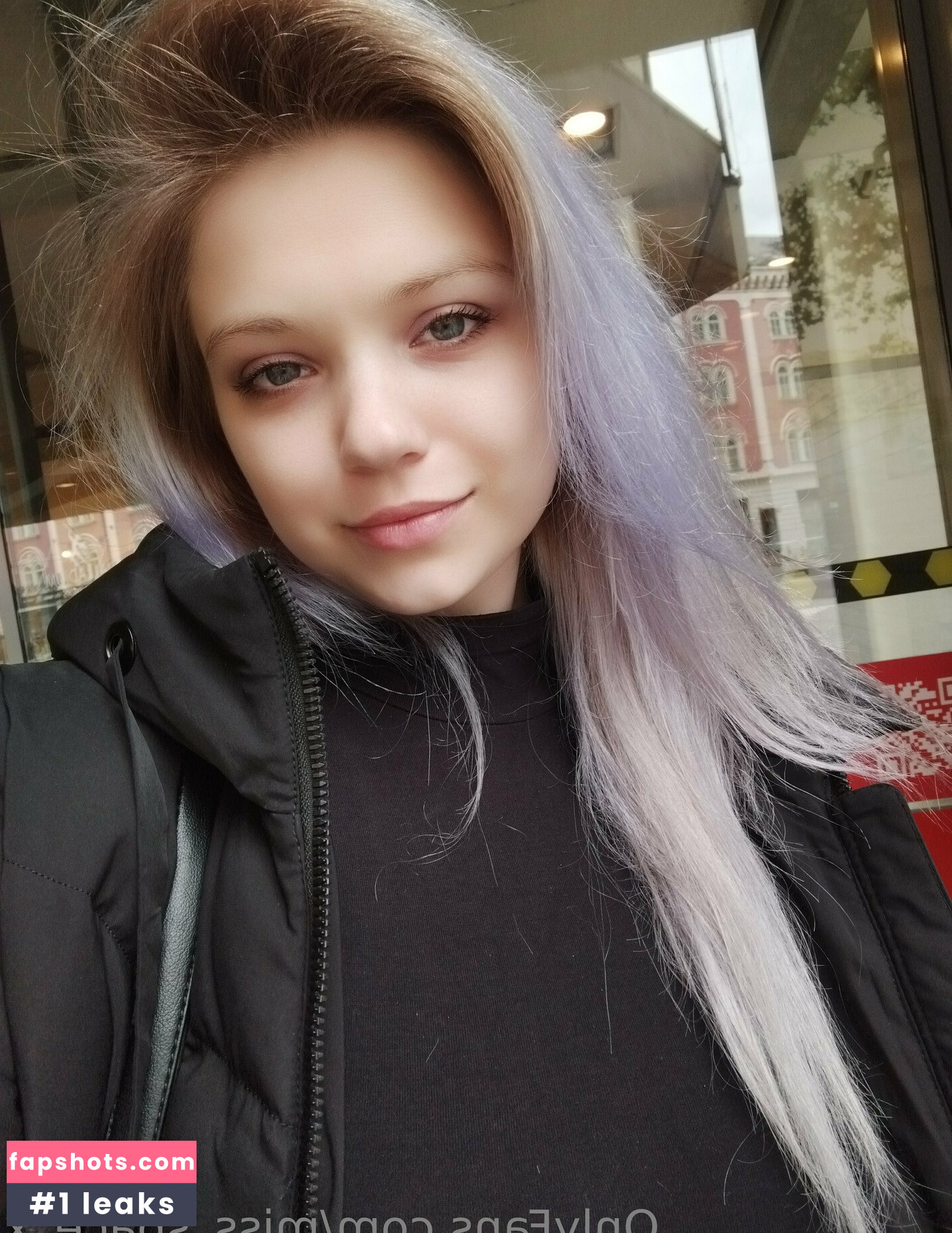 miss_space_x gallery photo #28