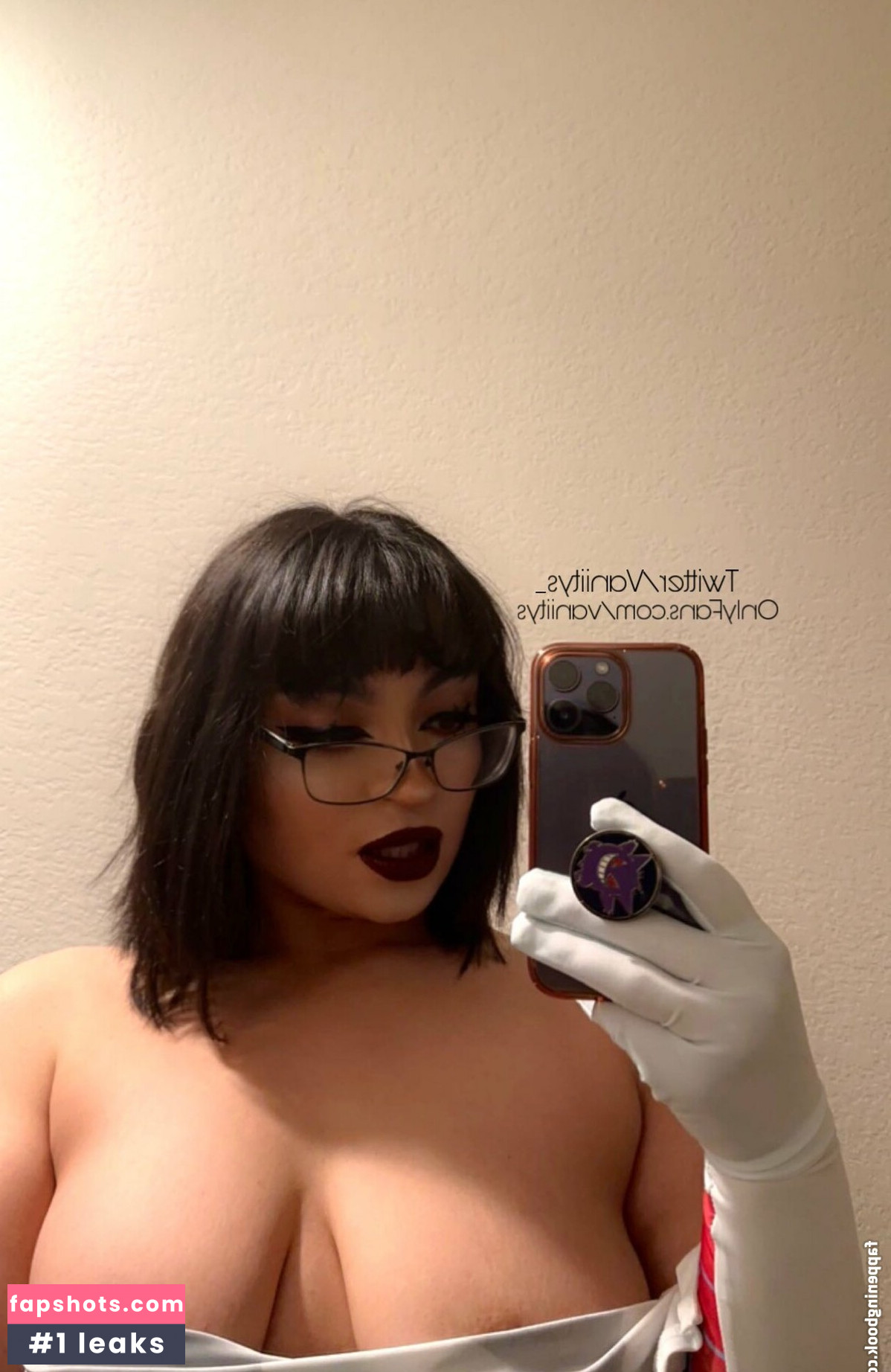 Miss_Vaniity gallery photo #2