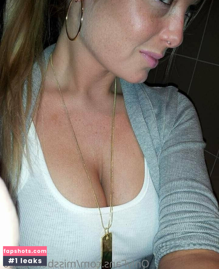 Missbehavin26 gallery photo #66