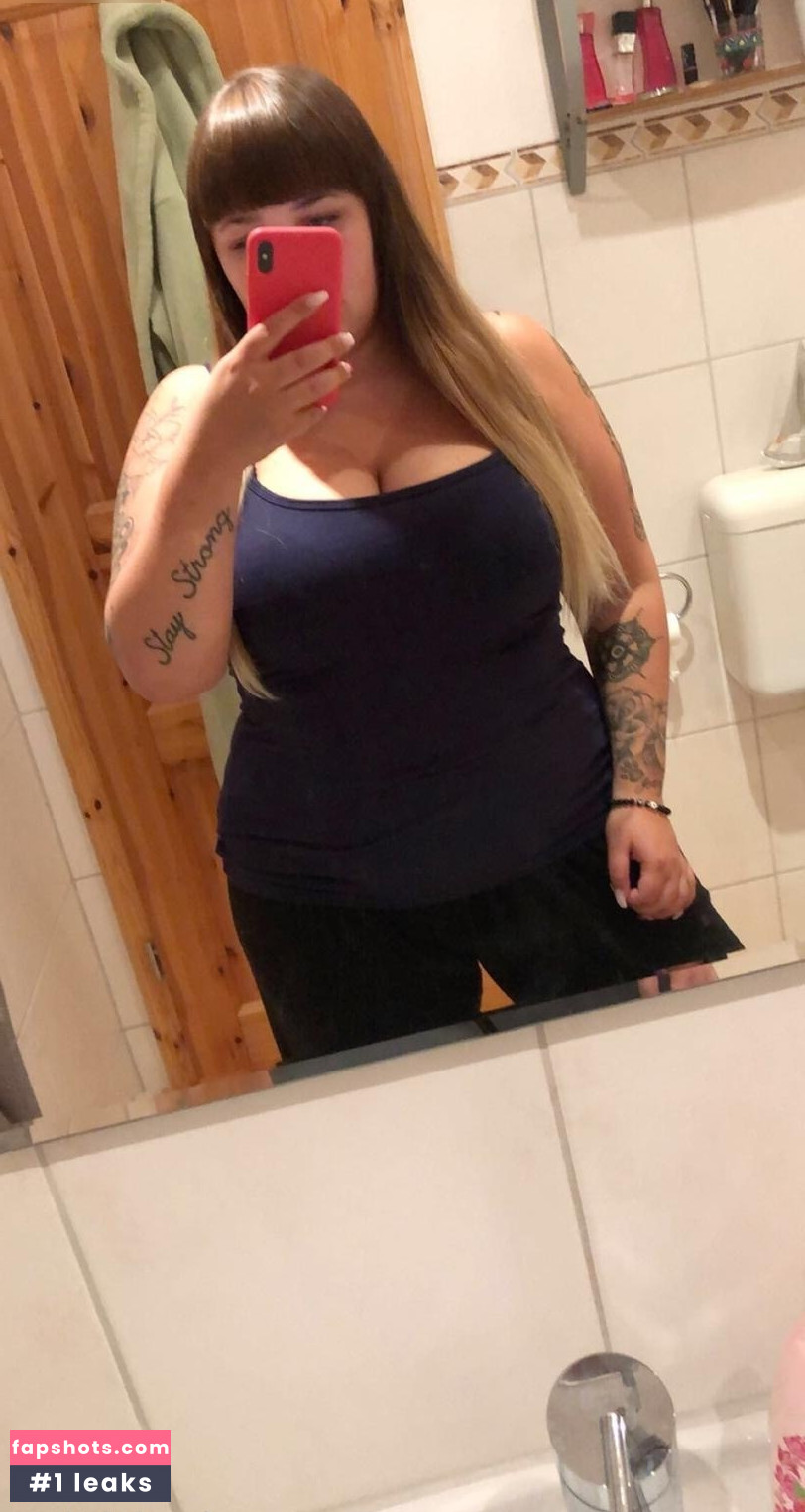 Misscharmink gallery photo #9